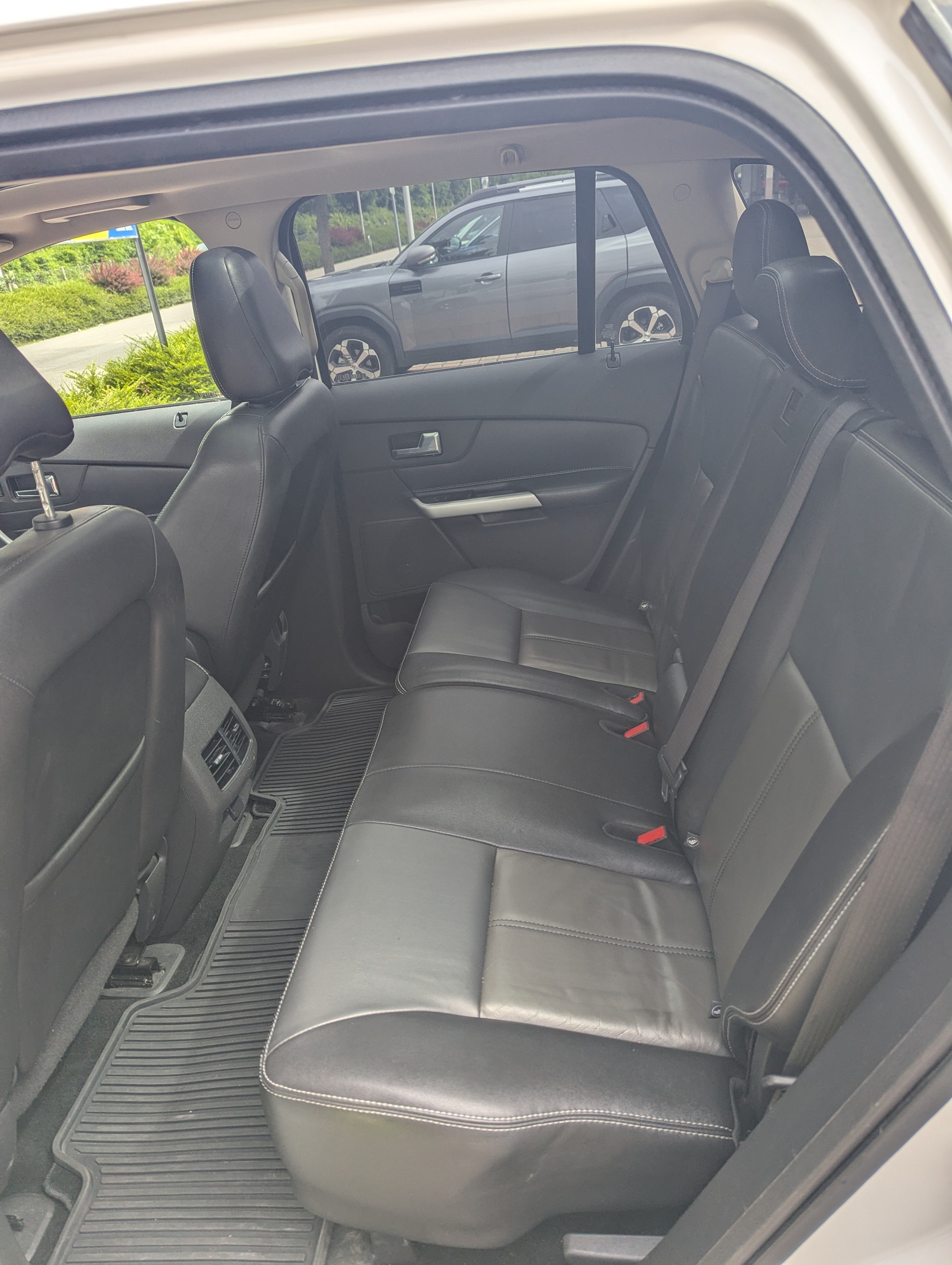 FORD Sport 3.7-image-2