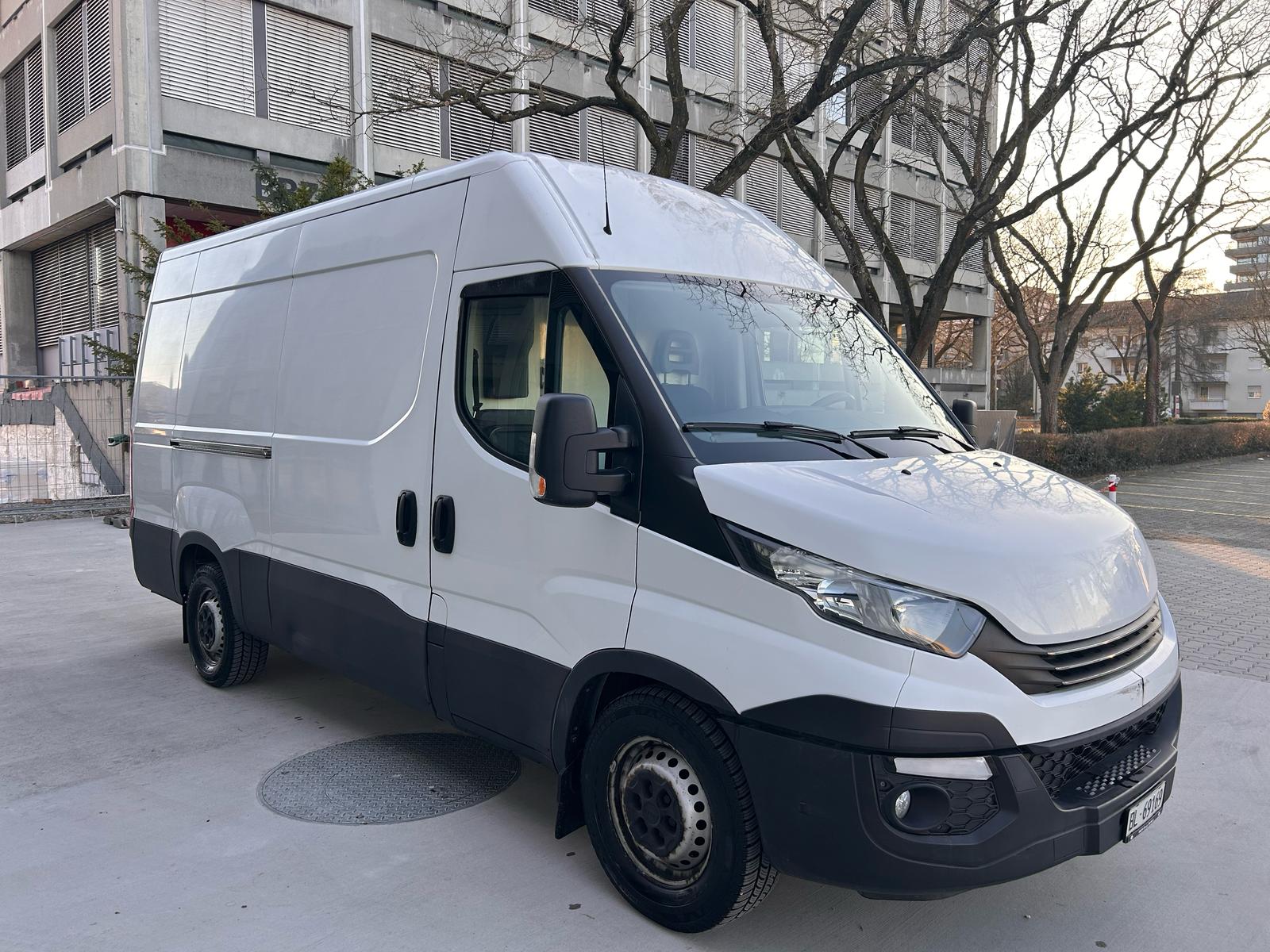 IVECO DAILY 35 S 14 A8 V-image-4