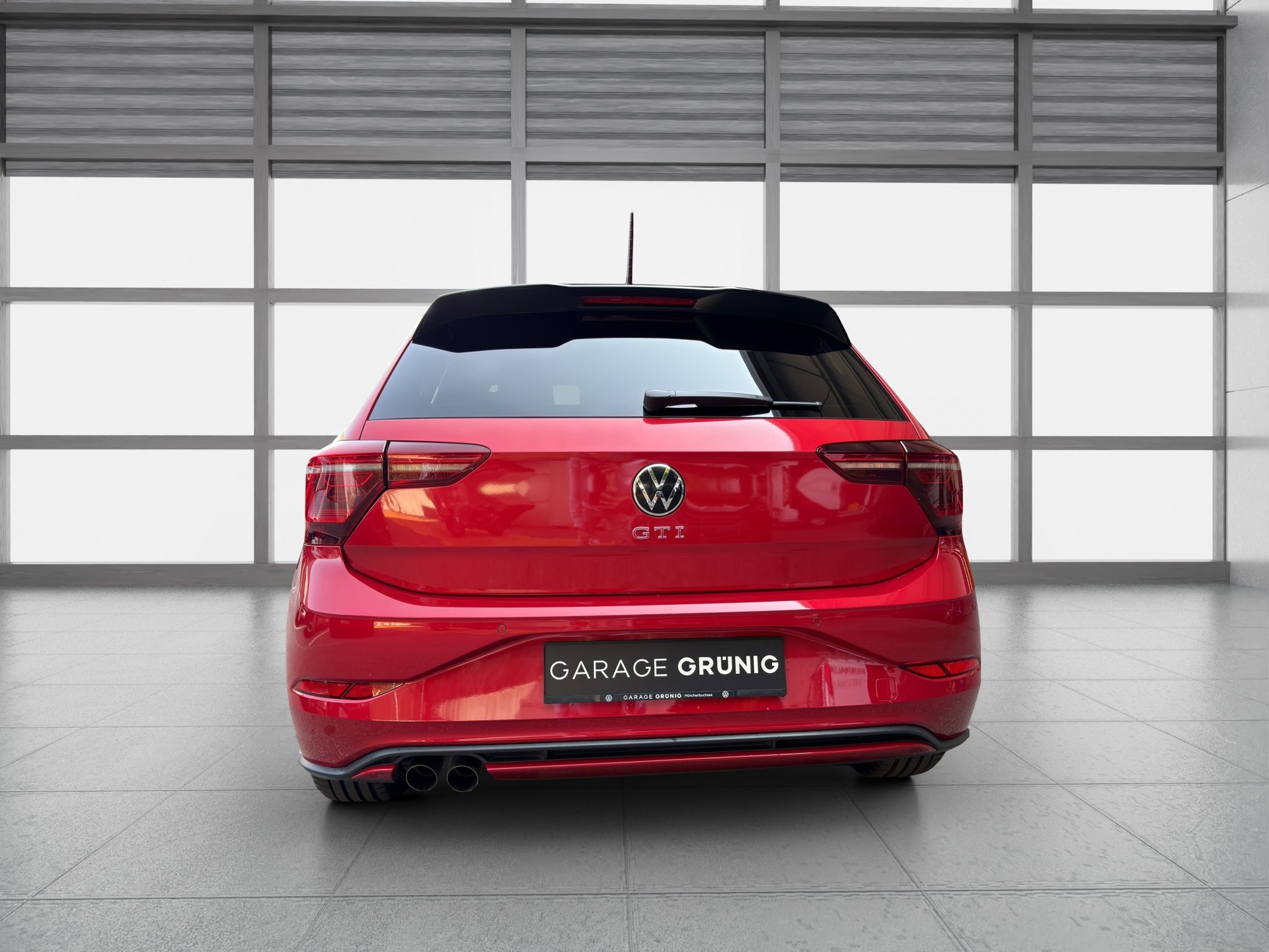 VW Polo 2.0 TSI GTI DSG-image-4