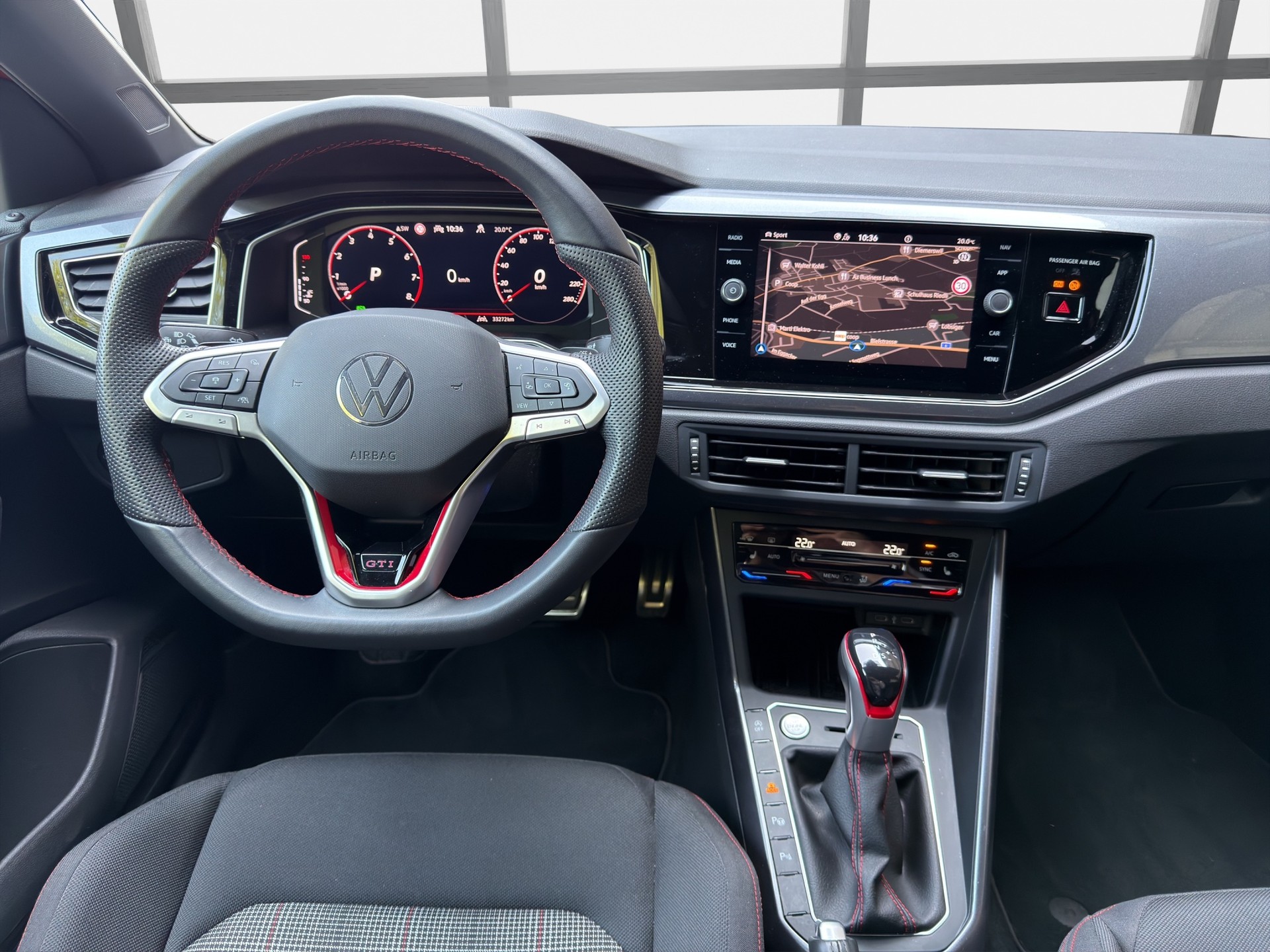 VW Polo 2.0 TSI GTI DSG-image-7