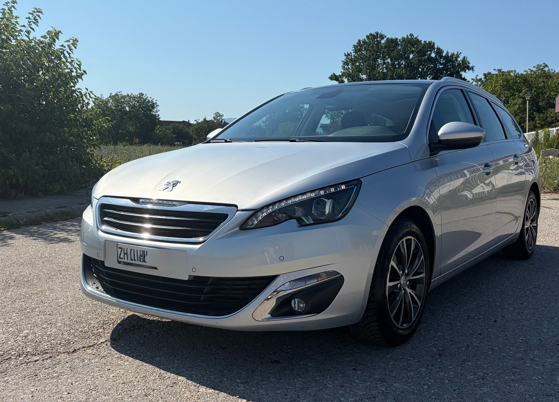 PEUGEOT 1.2 PureTech 130 Style S/S-image-0