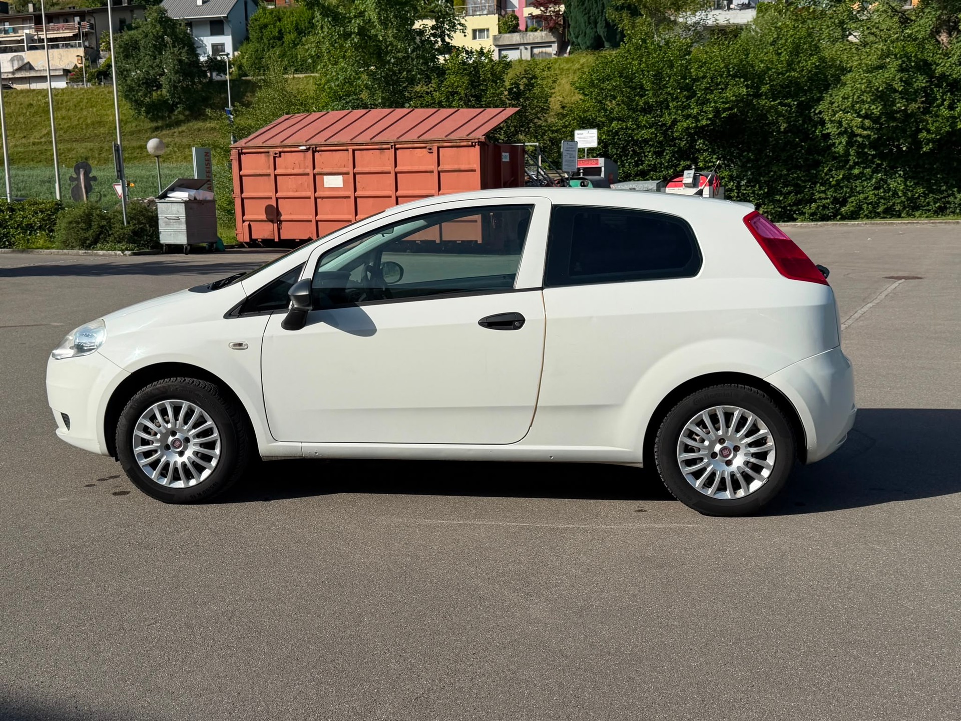 FIAT Punto 1.2 Grande Punto Ab Mfk Frisch ab Grosse Service-image-4