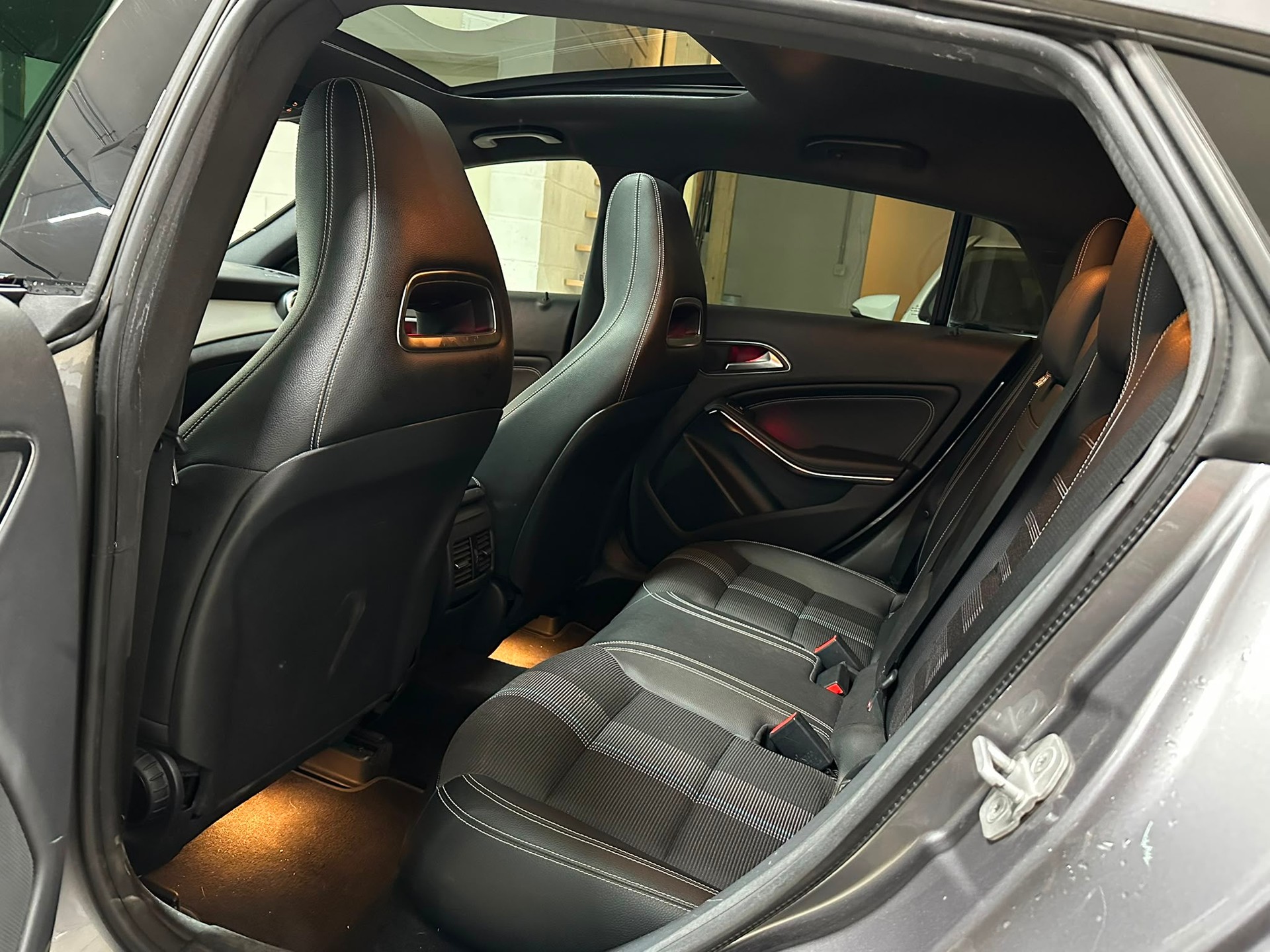 MERCEDES-BENZ CLA Shooting Brake 200 Night Star 7G-DCT-image-7