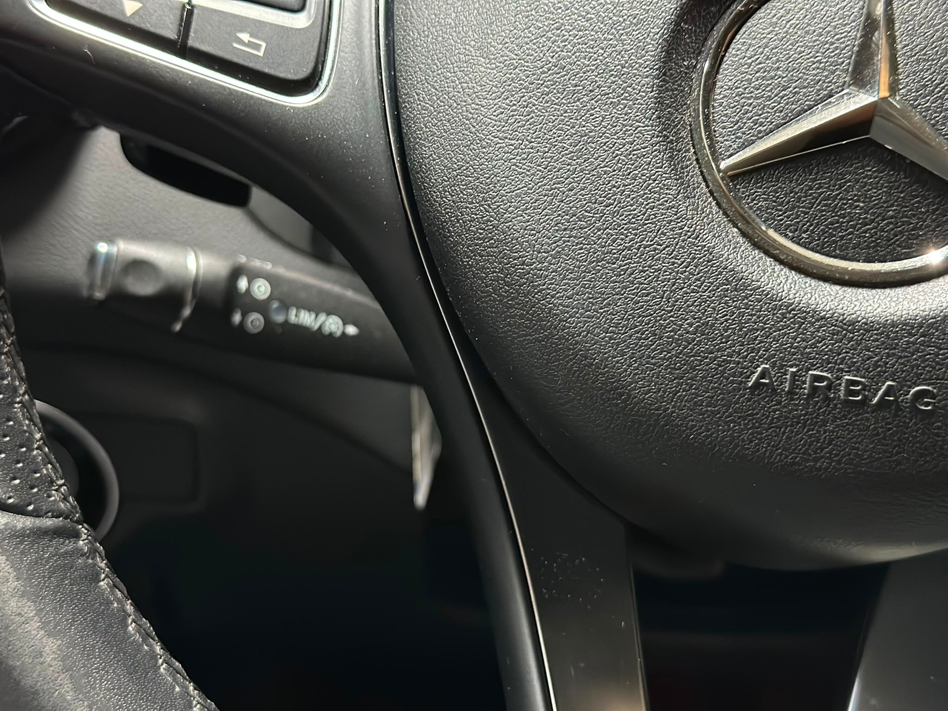 MERCEDES-BENZ CLA Shooting Brake 200 Night Star 7G-DCT-image-12