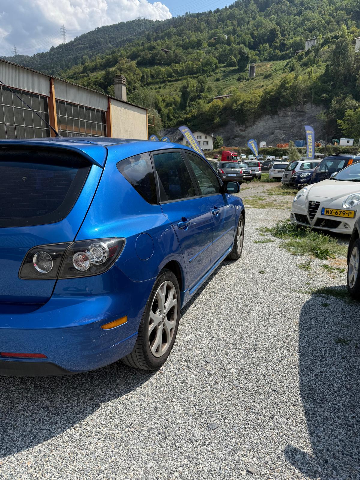 MAZDA 3 2.0 16V Sport-image-1