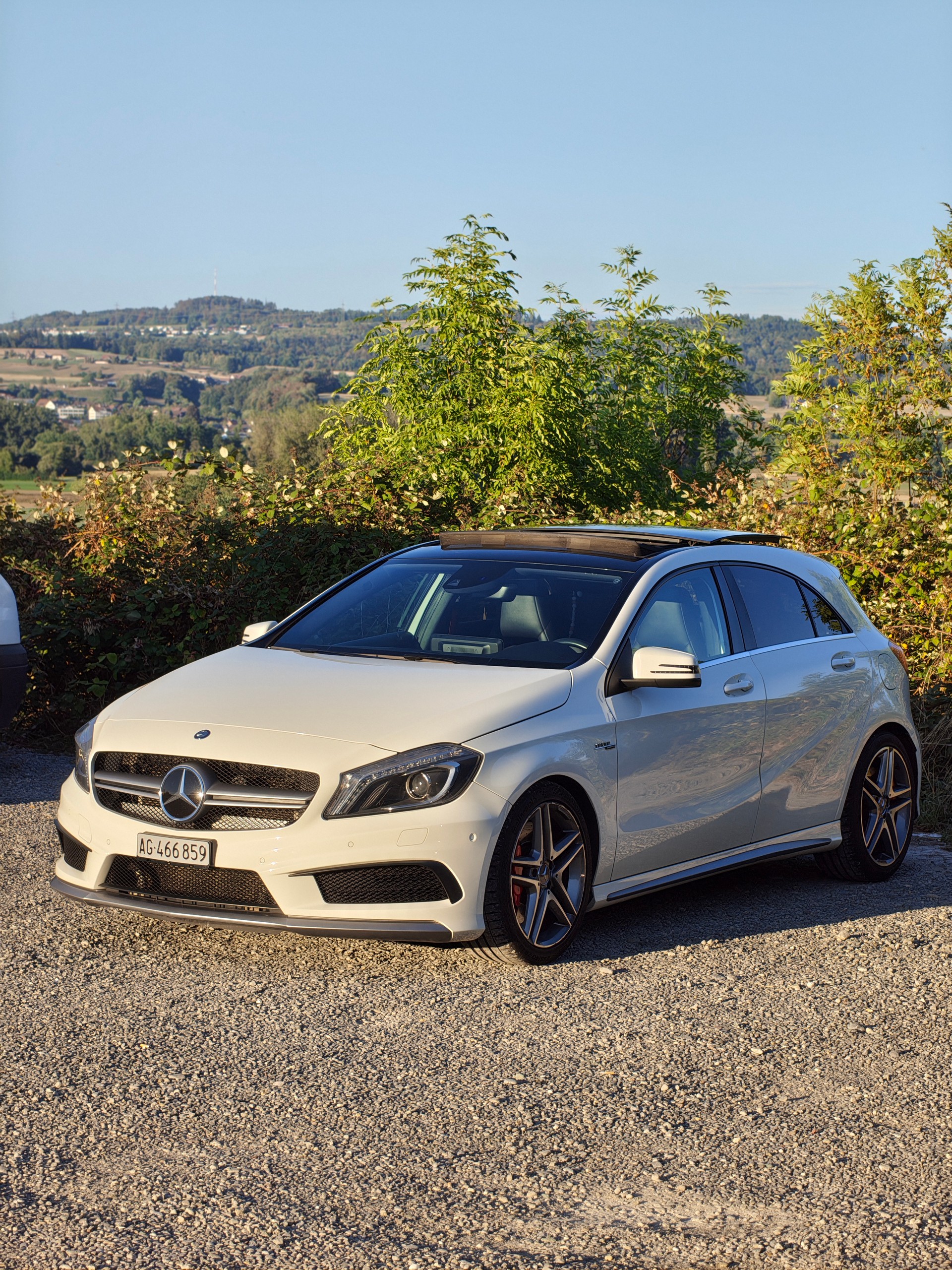MERCEDES-BENZ A 45 AMG 4m-image-1