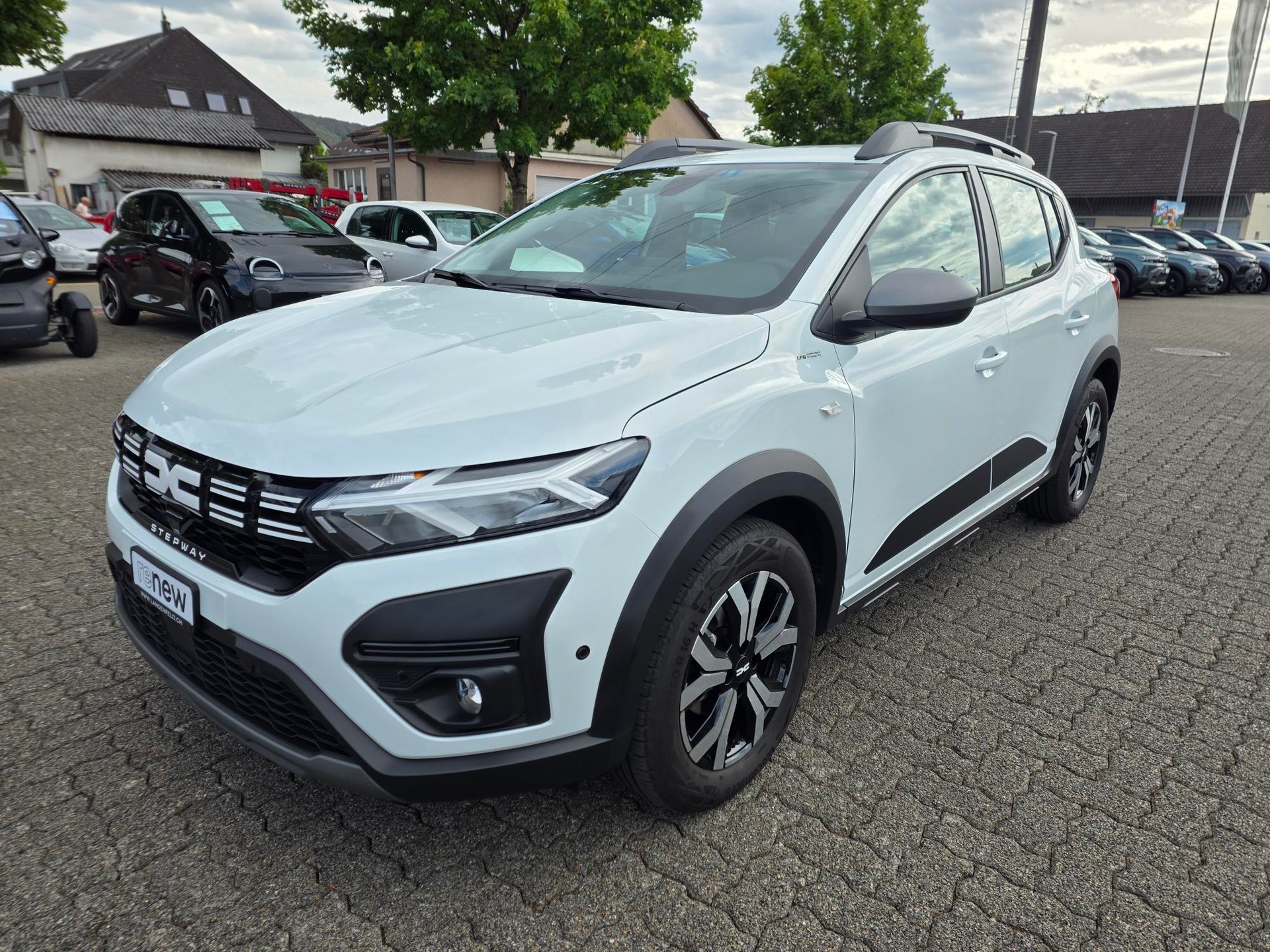 DACIA Sandero STEPWAY EXPRESSION TCe 90 CVT-image-0