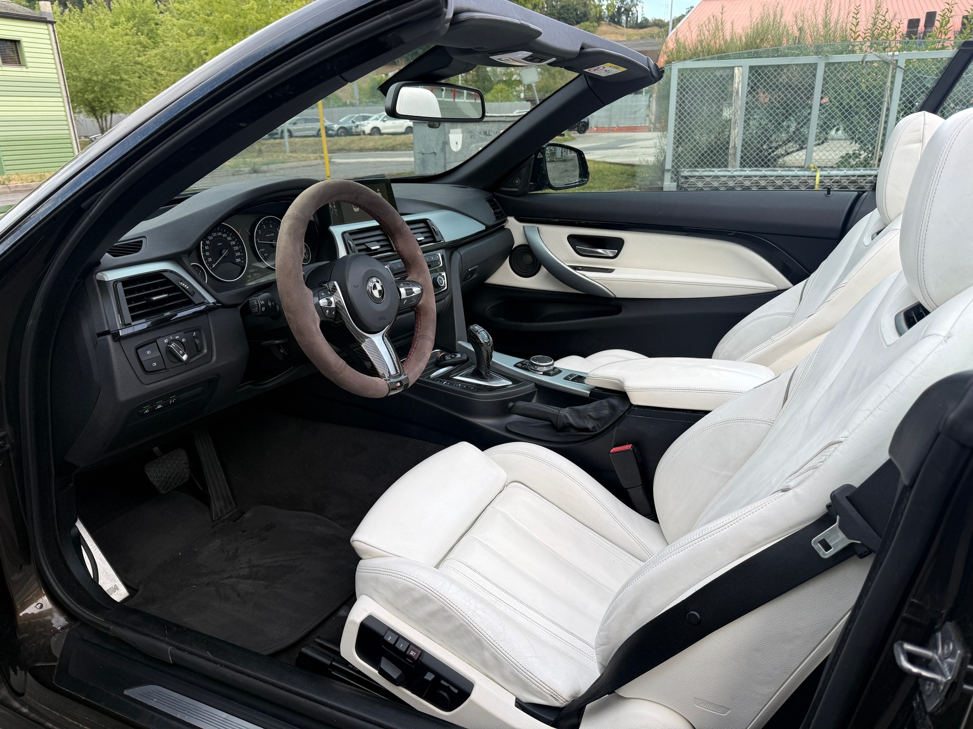 BMW 435i Cabriolet xDrive M Sport Steptronic-image-11