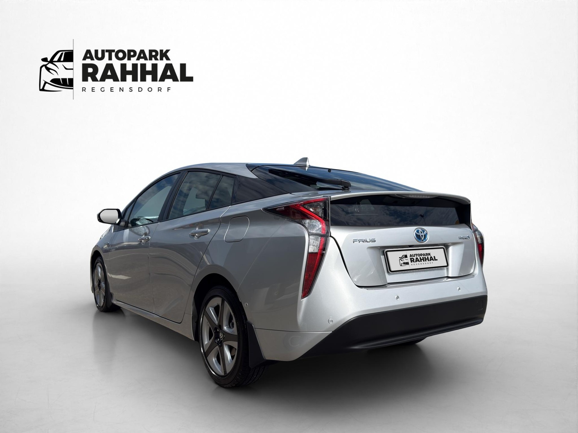 TOYOTA Prius 1.8 VVTi HSD Sol Premium-image-8