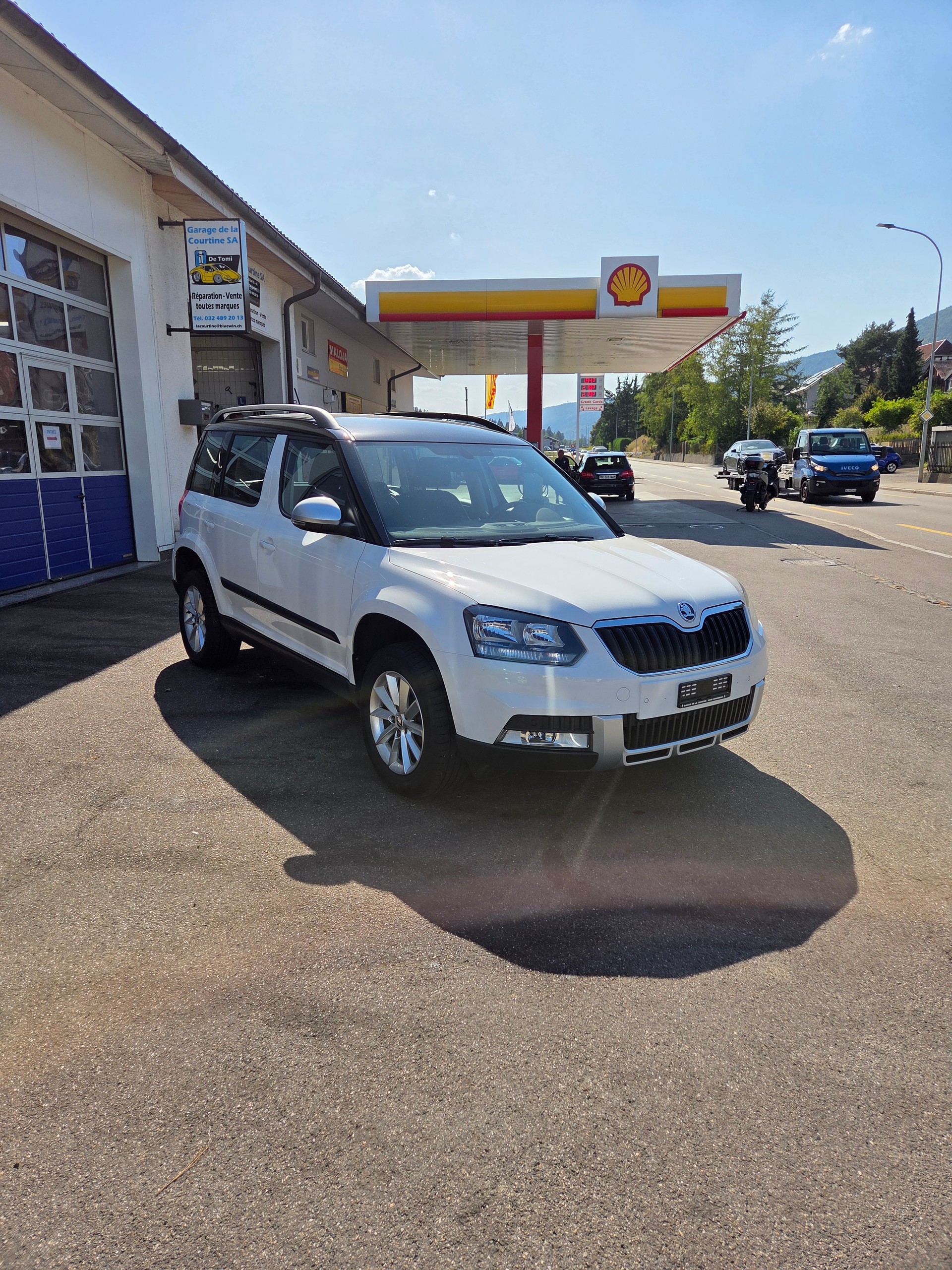 SKODA Yeti 2.0 TDI Ambition Outdoor 4x4 DSG-image-1