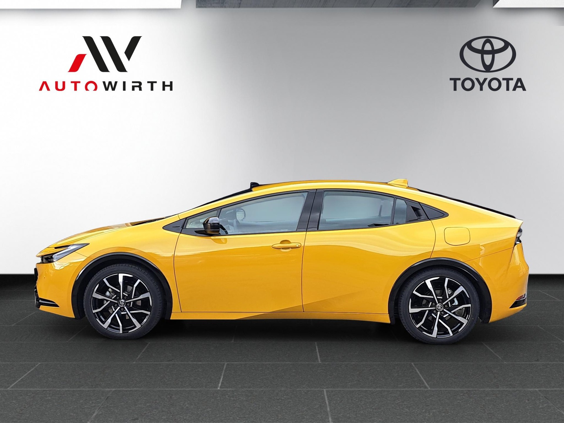 TOYOTA Prius 2.0 Plug-In-Hybrid Style-image-7