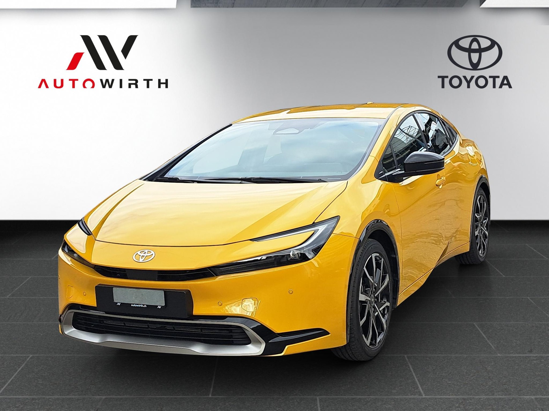 TOYOTA Prius 2.0 Plug-In-Hybrid Style-image-0