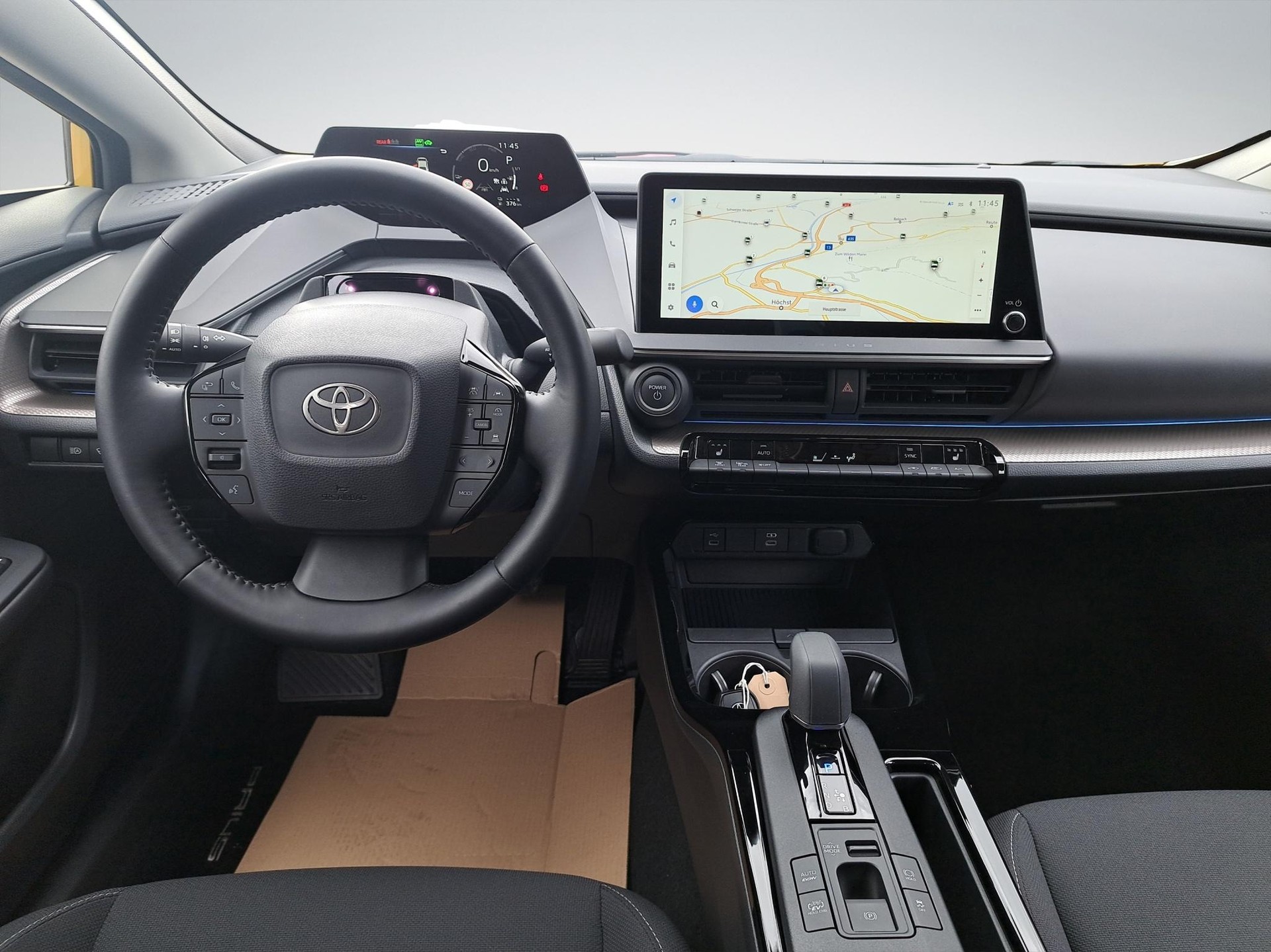 TOYOTA Prius 2.0 Plug-In-Hybrid Style-image-11