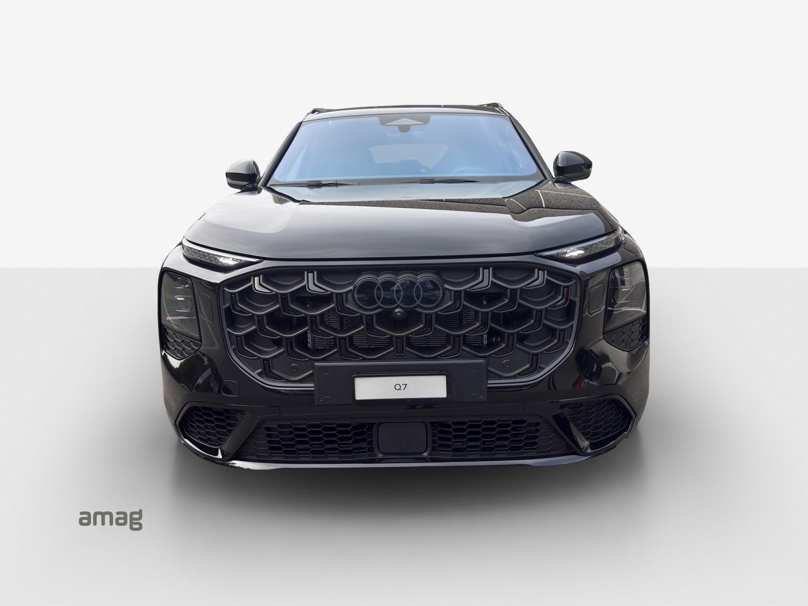 AUDI Q7 SUV TDI quattro 220 kW-image-6