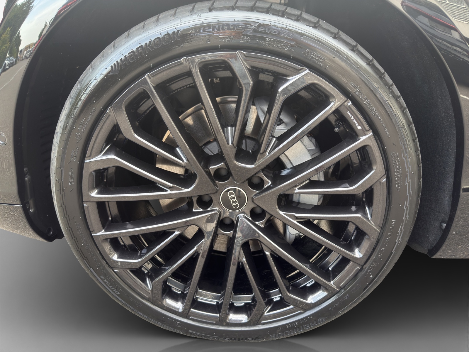AUDI Q7 SUV TDI quattro 220 kW-image-13