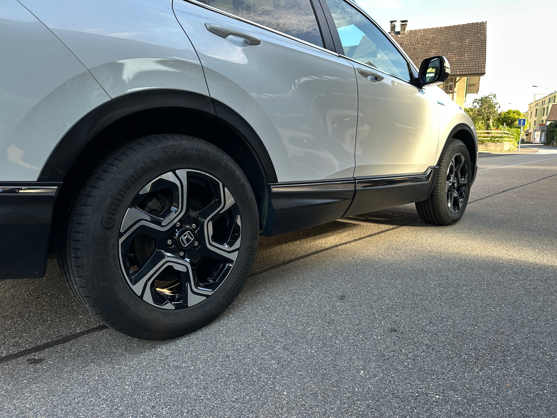HONDA CR-V 2.0i MMD Hybrid Executive 4WD Automatic-image-17