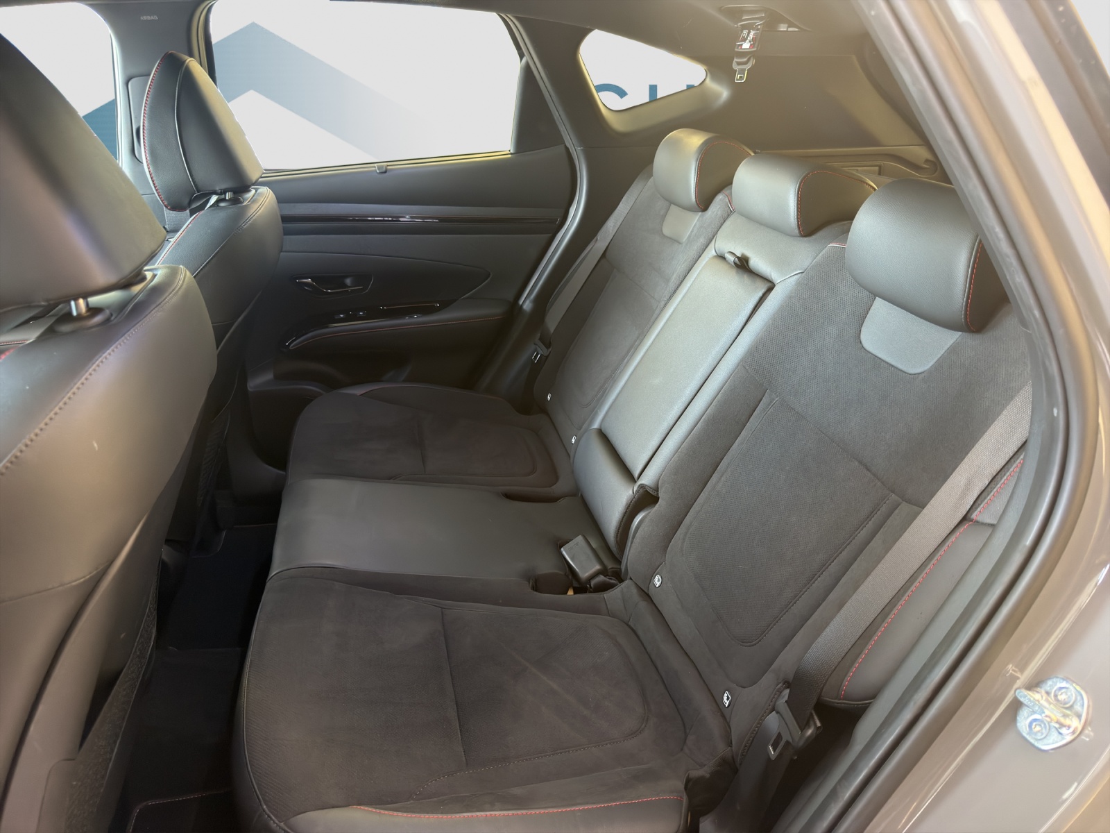 HYUNDAI TUCSON 1.6 T-GDi PHEV N-Line 4WD-image-7