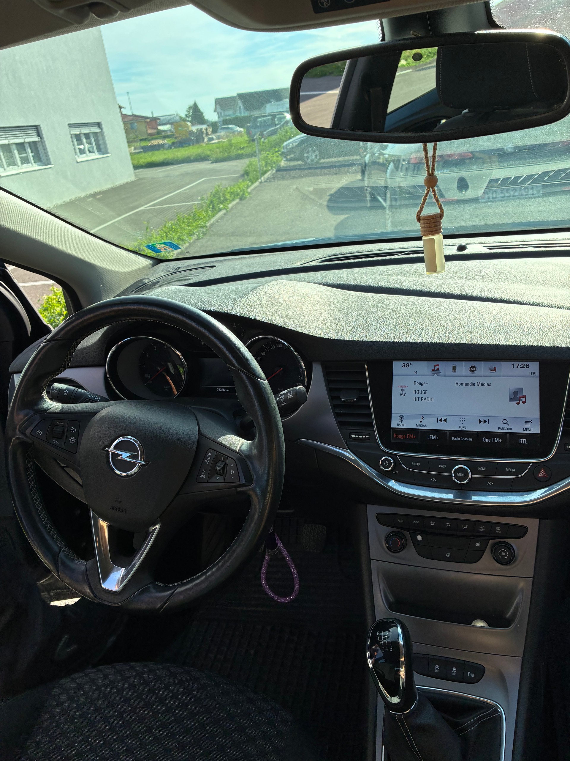 OPEL Astra 1.4i Turbo Enjoy-image-13