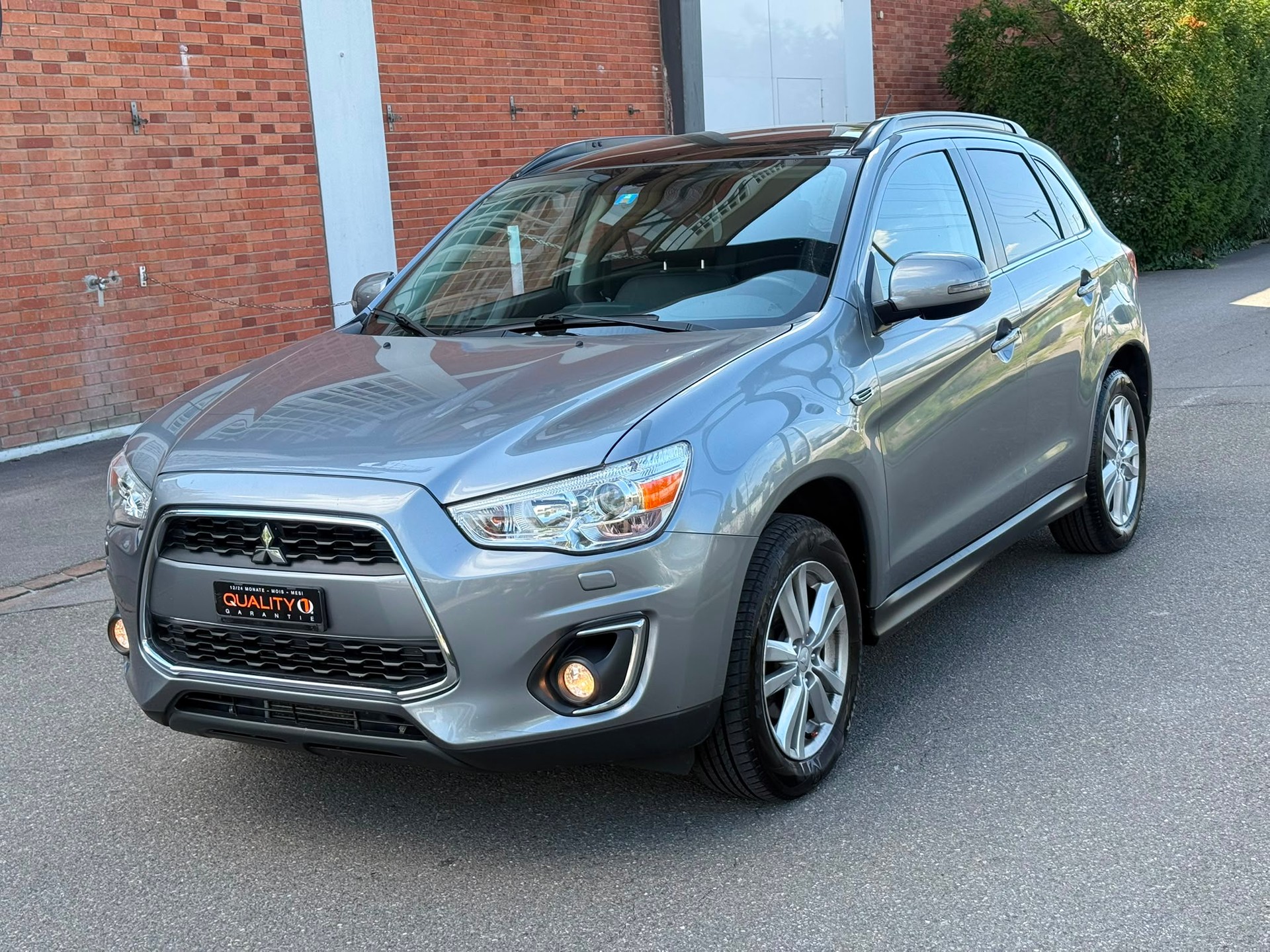 MITSUBISHI ASX 2.2 DID Intense 4WD Automatic-image-2