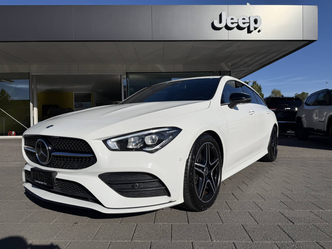 MERCEDES-BENZ CLA 200 AMG Line Shooting Brake