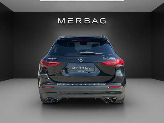 MERCEDES-BENZ GLA 45 S AMG 4Matic+-image-4