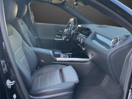 MERCEDES-BENZ GLA 45 S AMG 4Matic+-image-8