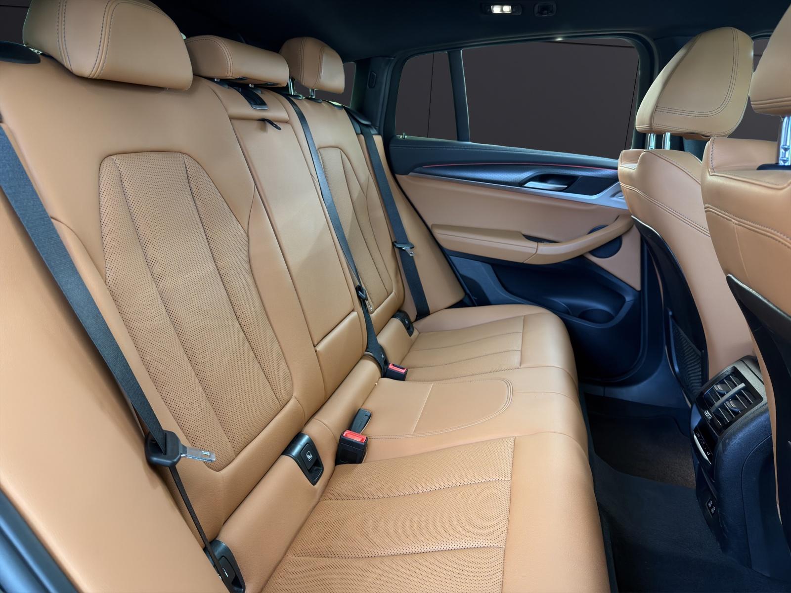 BMW X4 M40i-image-13