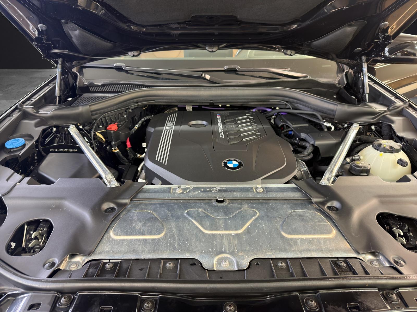 BMW X4 M40i-image-22