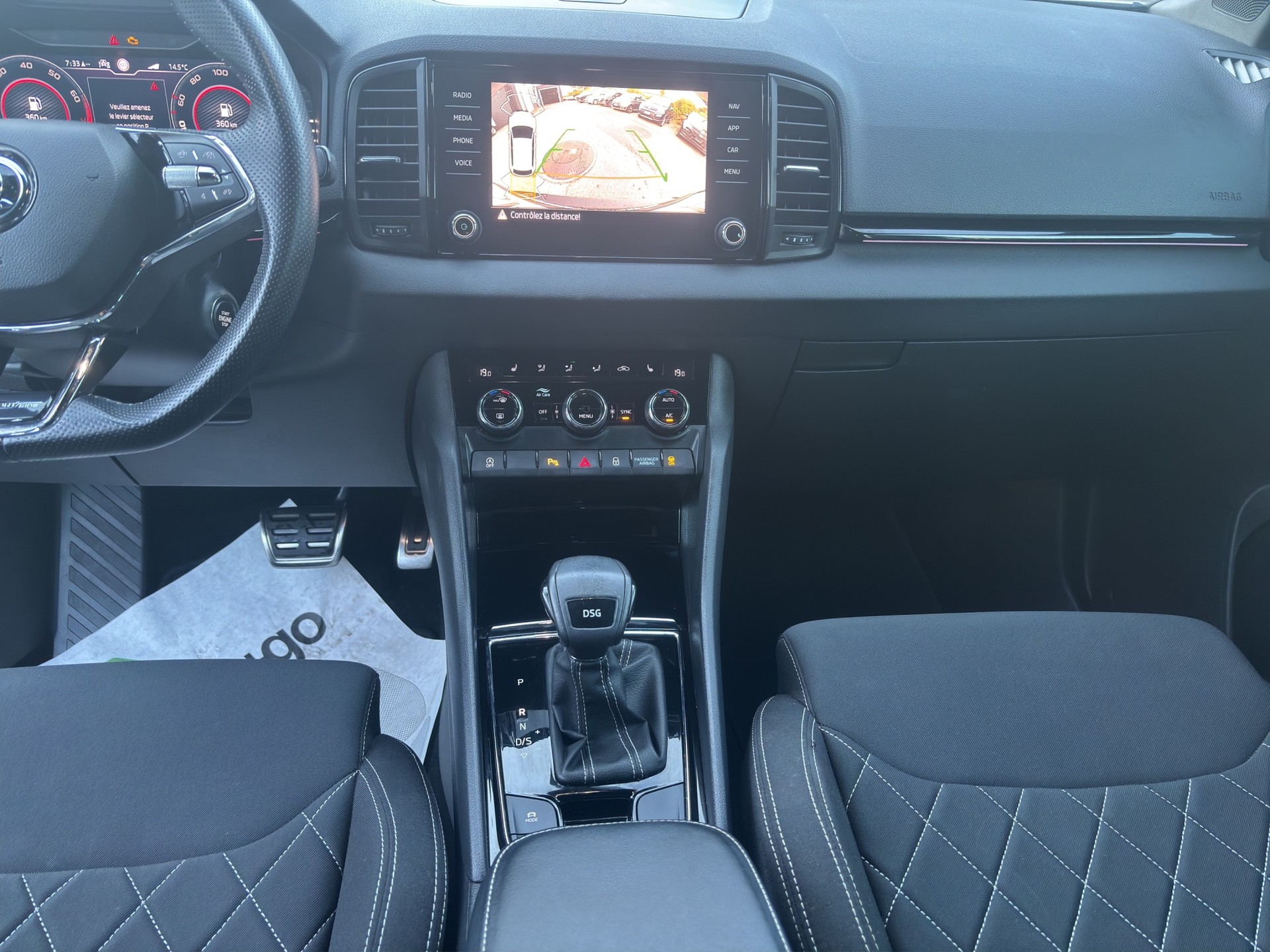 SKODA Karoq 1.5 TSI ACT SportLine DSG-image-12