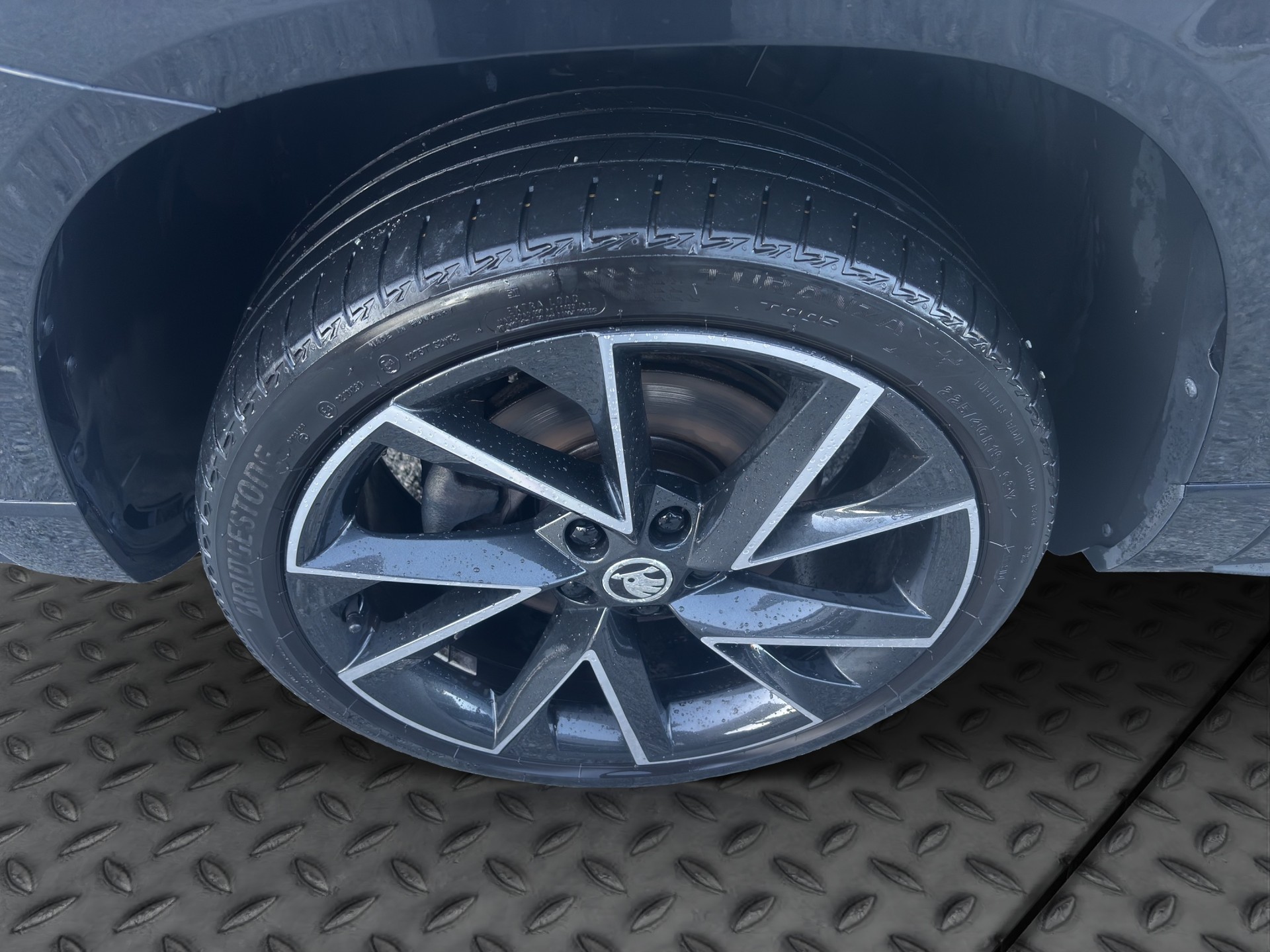 SKODA Karoq 1.5 TSI ACT SportLine DSG-image-16