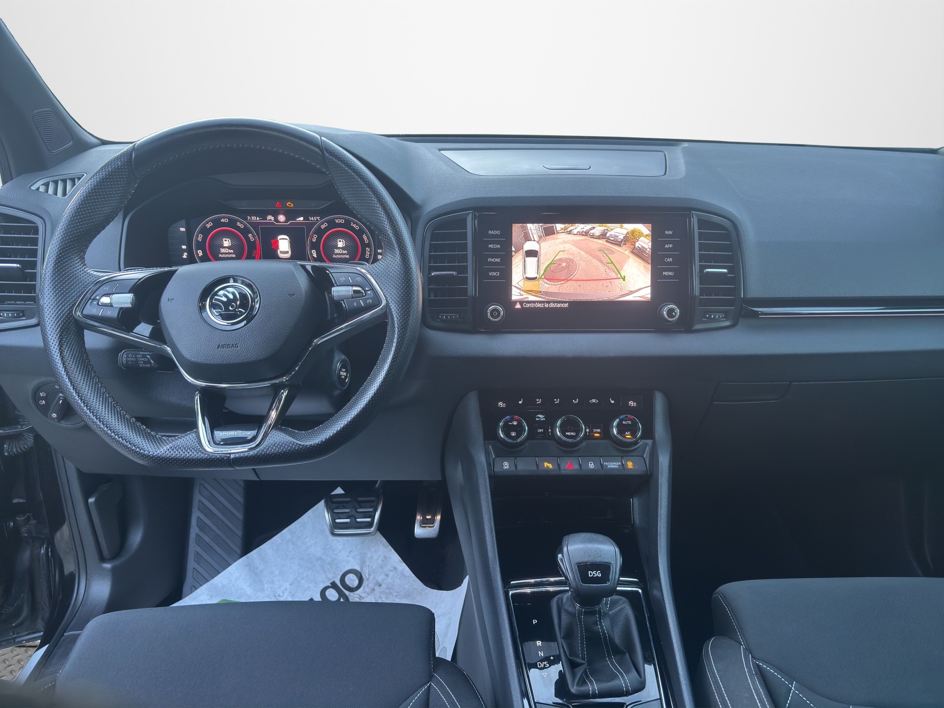 SKODA Karoq 1.5 TSI ACT SportLine DSG-image-11