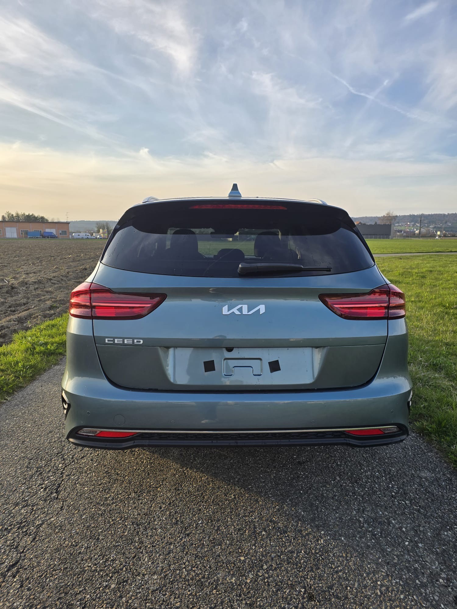 KIA Ceed 1.5 T-GDi MHEV Power DCT-image-6