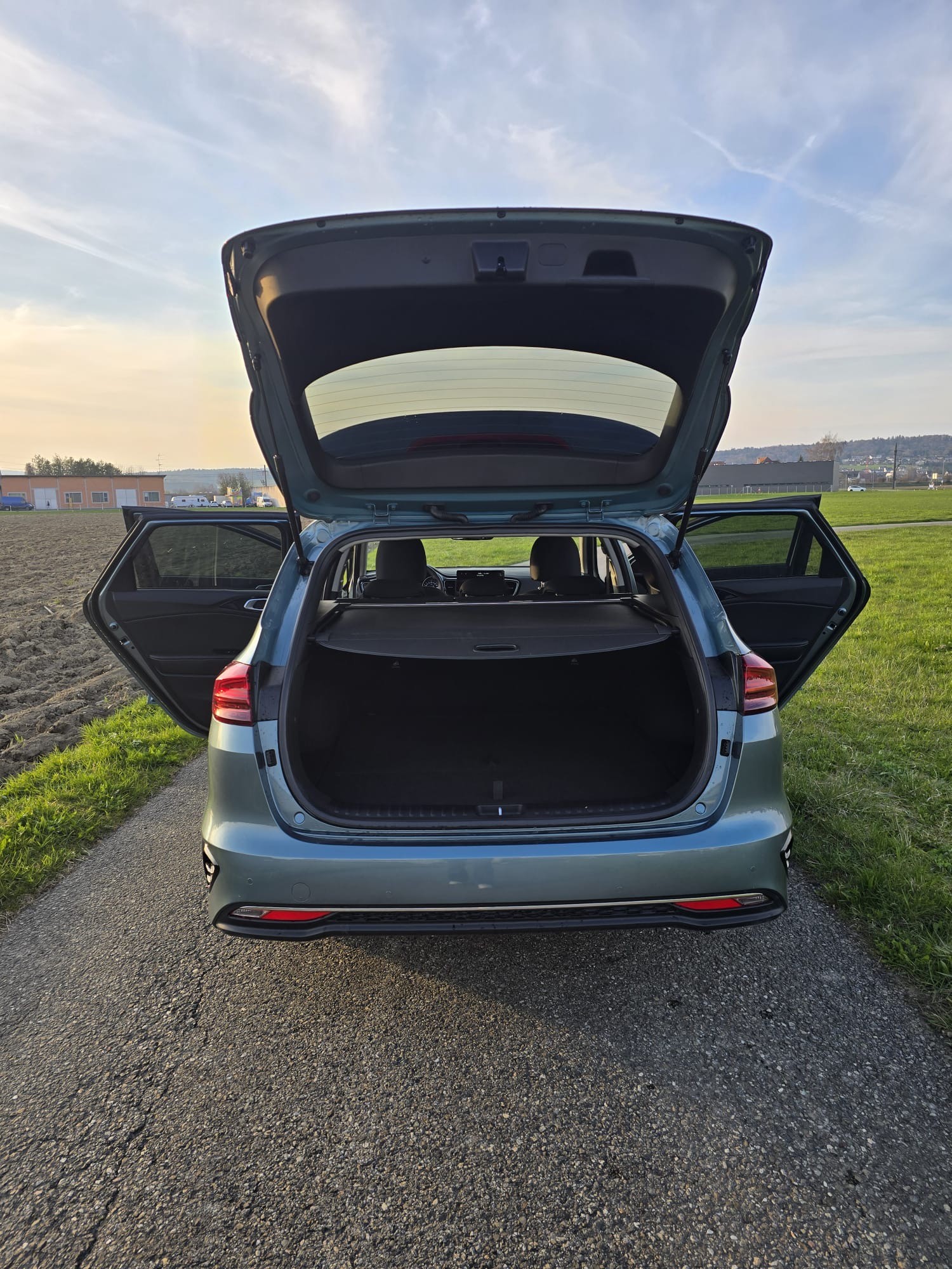 KIA Ceed 1.5 T-GDi MHEV Power DCT-image-14