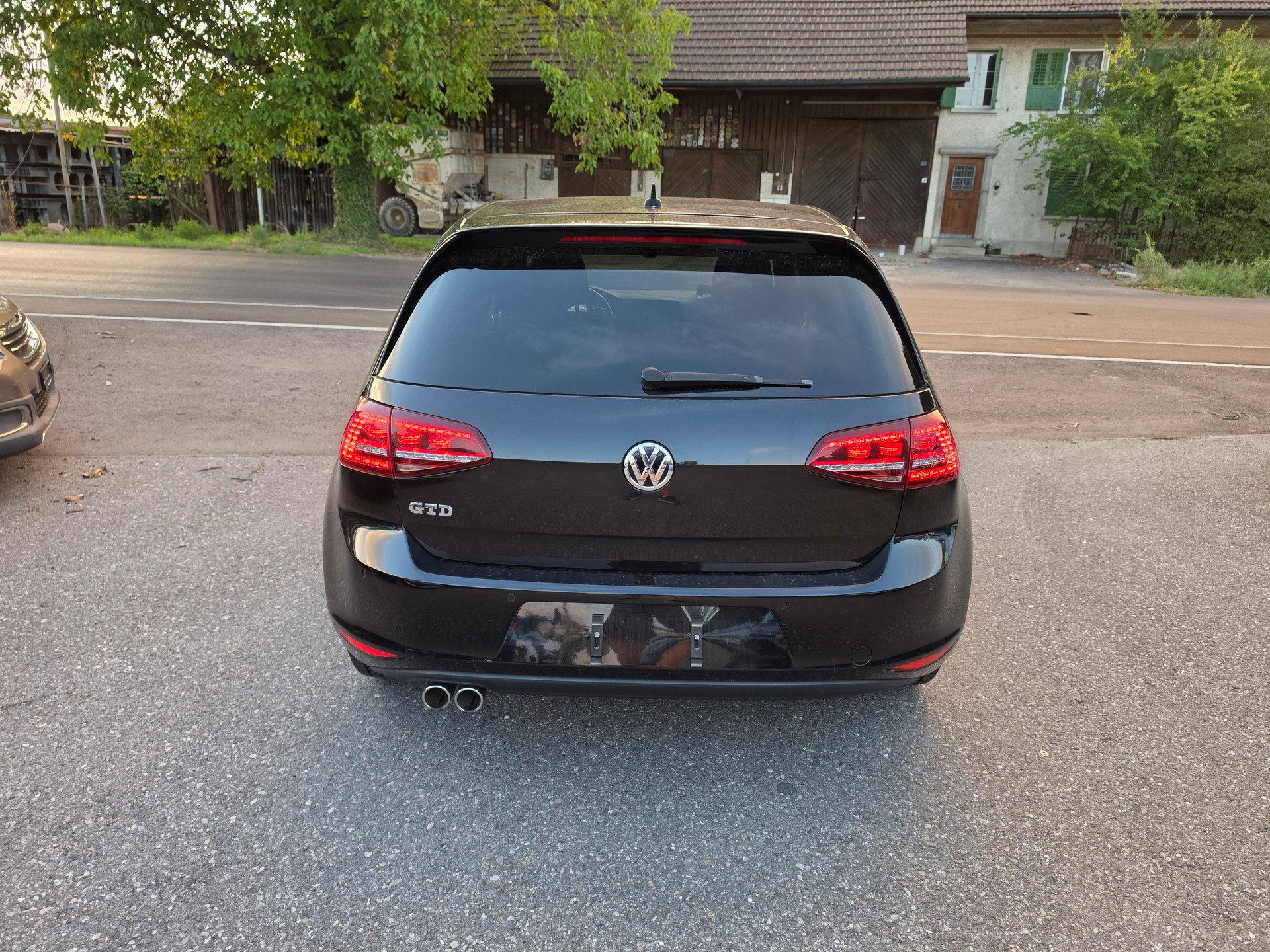 VW Golf 2.0 TDI GTD-image-3