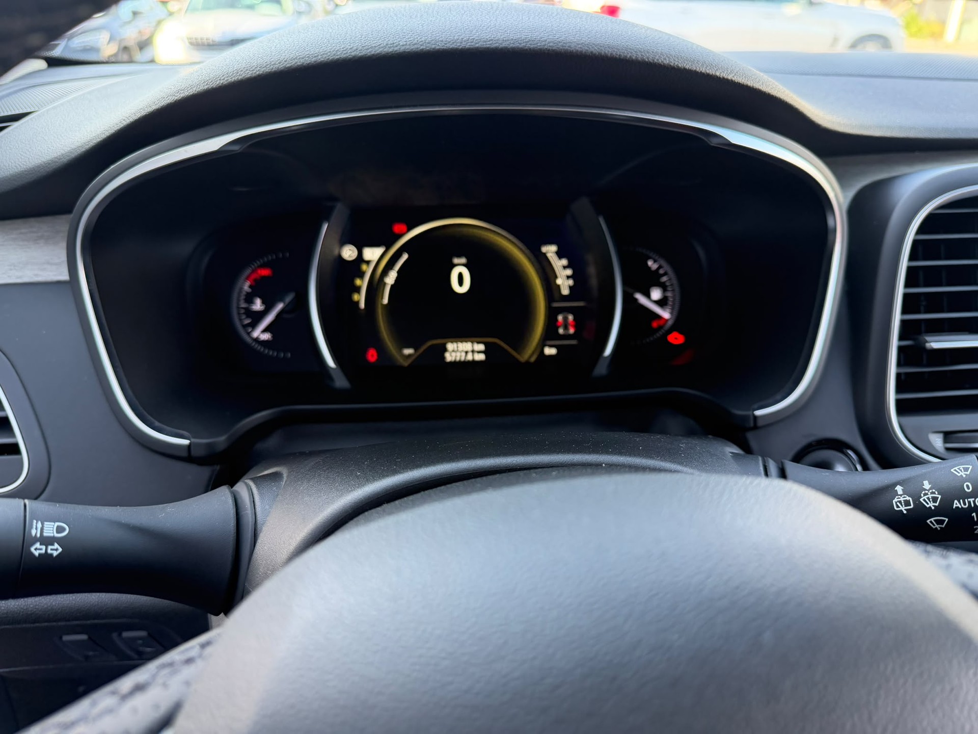 RENAULT Talisman Grandtour 1.6 dCi Initiale EDC-image-14