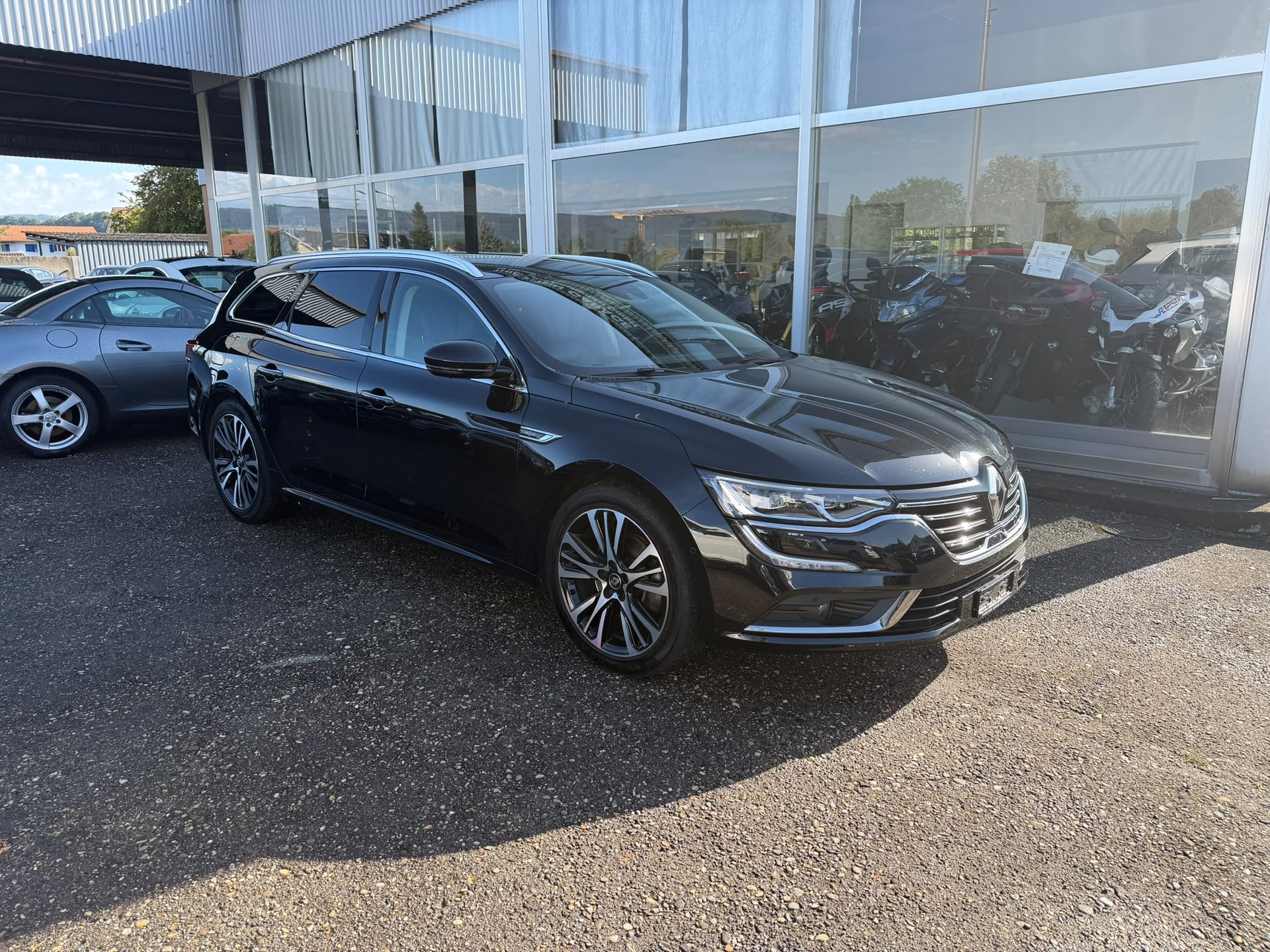 RENAULT Talisman Grandtour 1.6 dCi Initiale EDC-showroom-element-1
