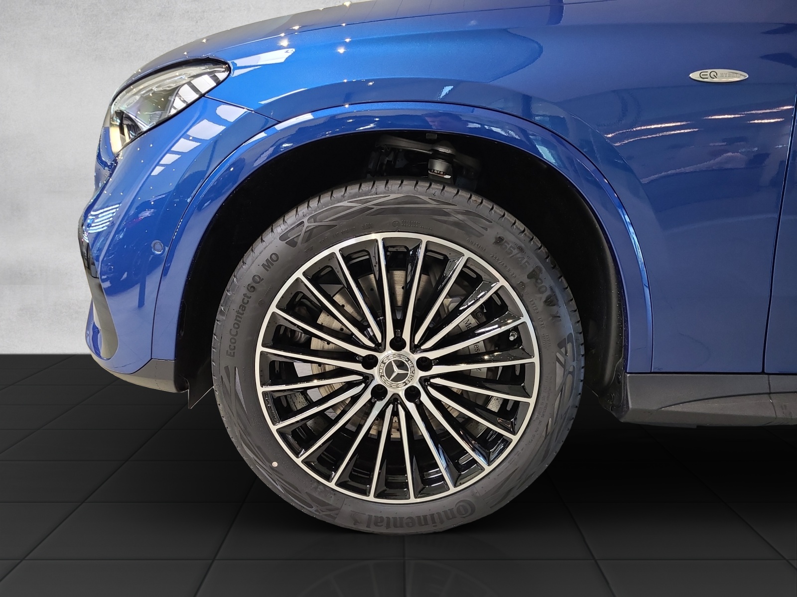 MERCEDES-BENZ GLC 400 e 4M AMG EQ Star X254-showroom-element-1