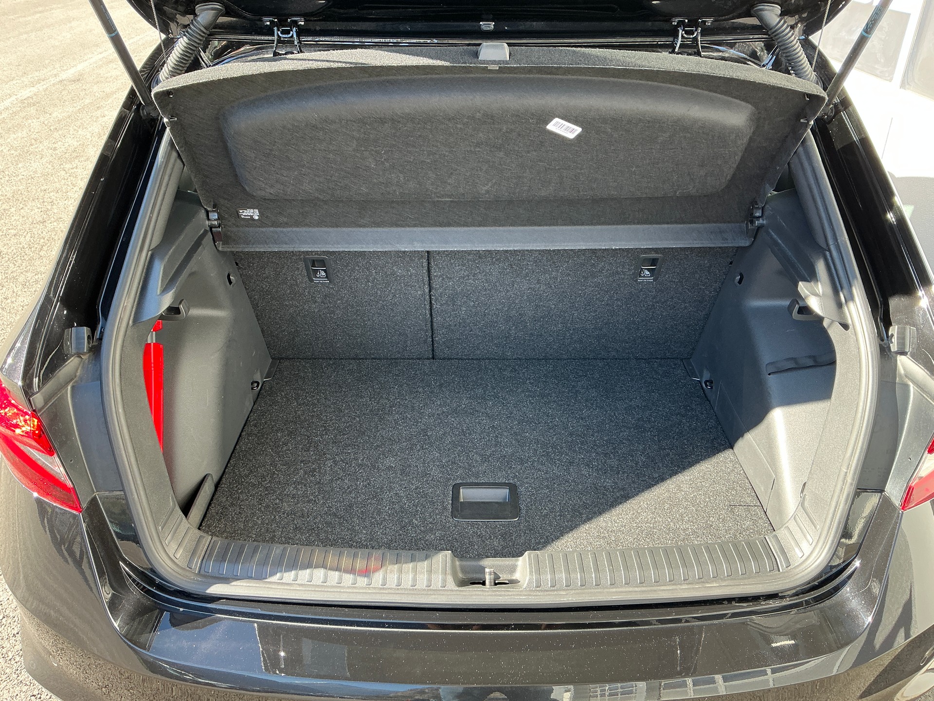 SKODA Fabia 1.0 TSI Selection DSG-image-4