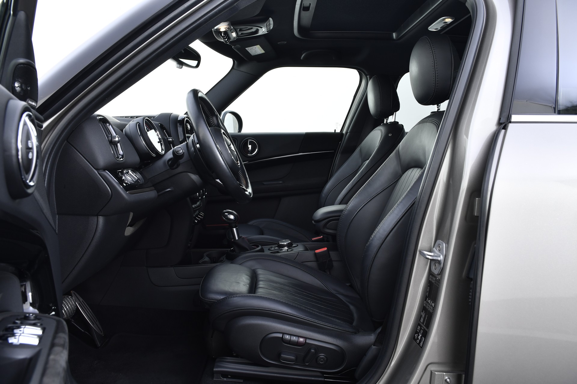 MINI Countryman John Cooper Works ALL4 Steptronic-image-9