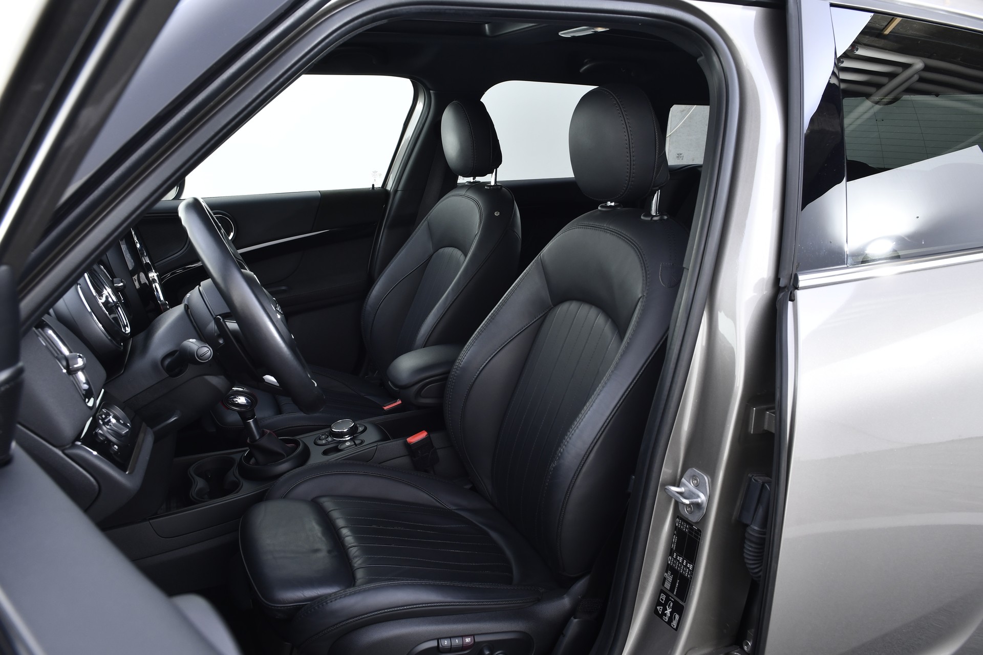 MINI Countryman John Cooper Works ALL4 Steptronic-image-12