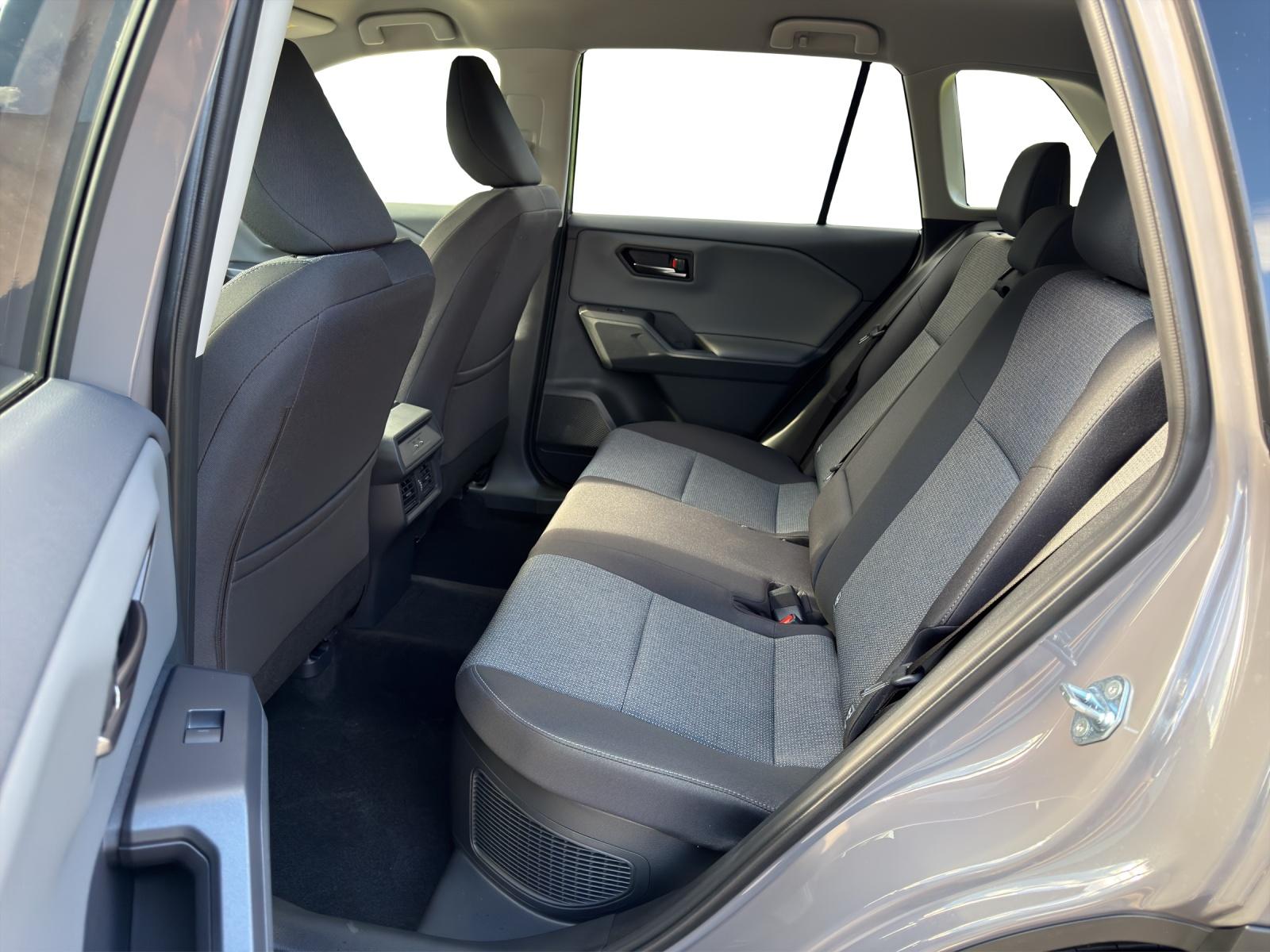 TOYOTA RAV4 2.5 HEV Trend-image-9