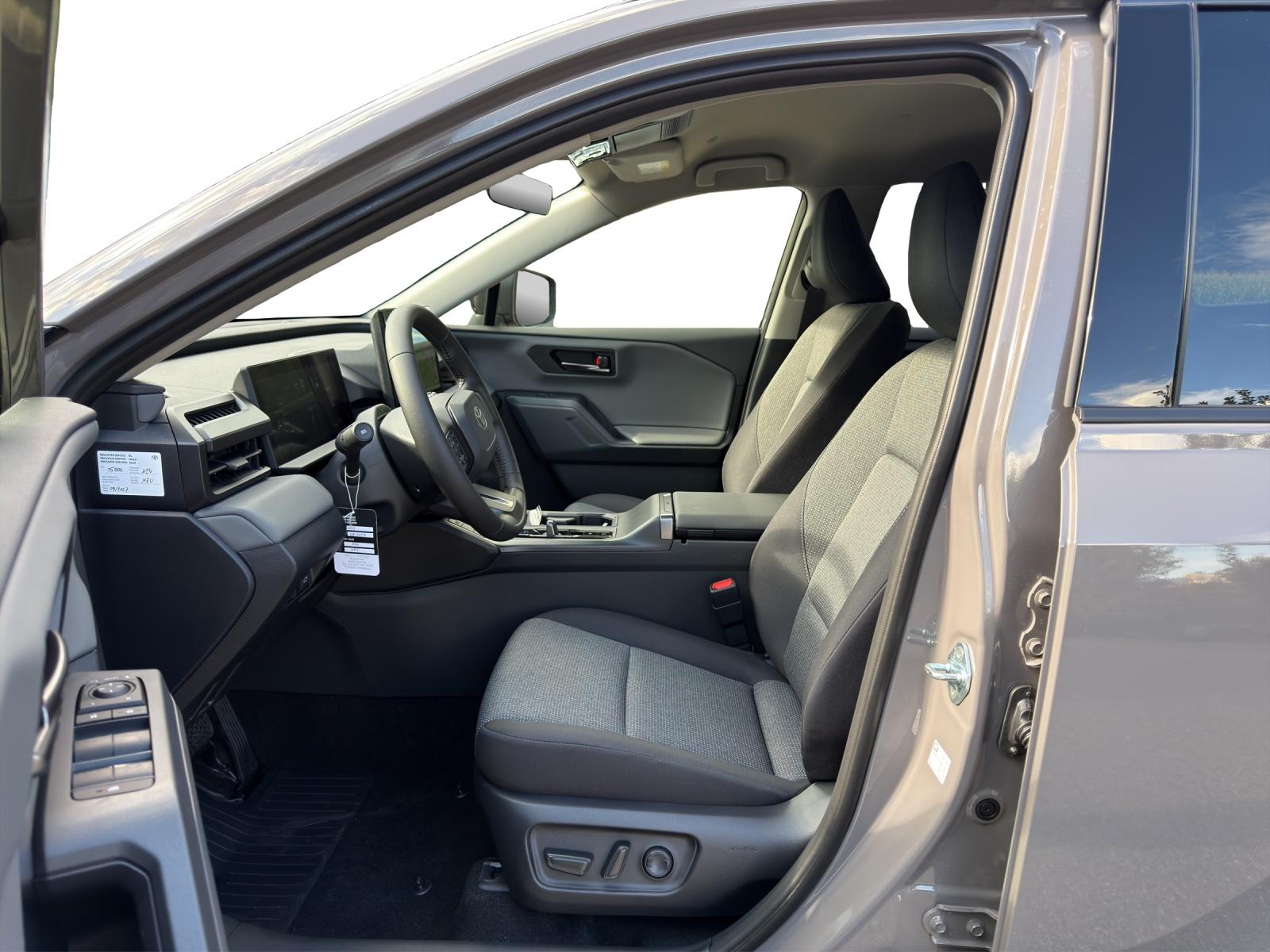 TOYOTA RAV4 2.5 HEV Trend-image-5