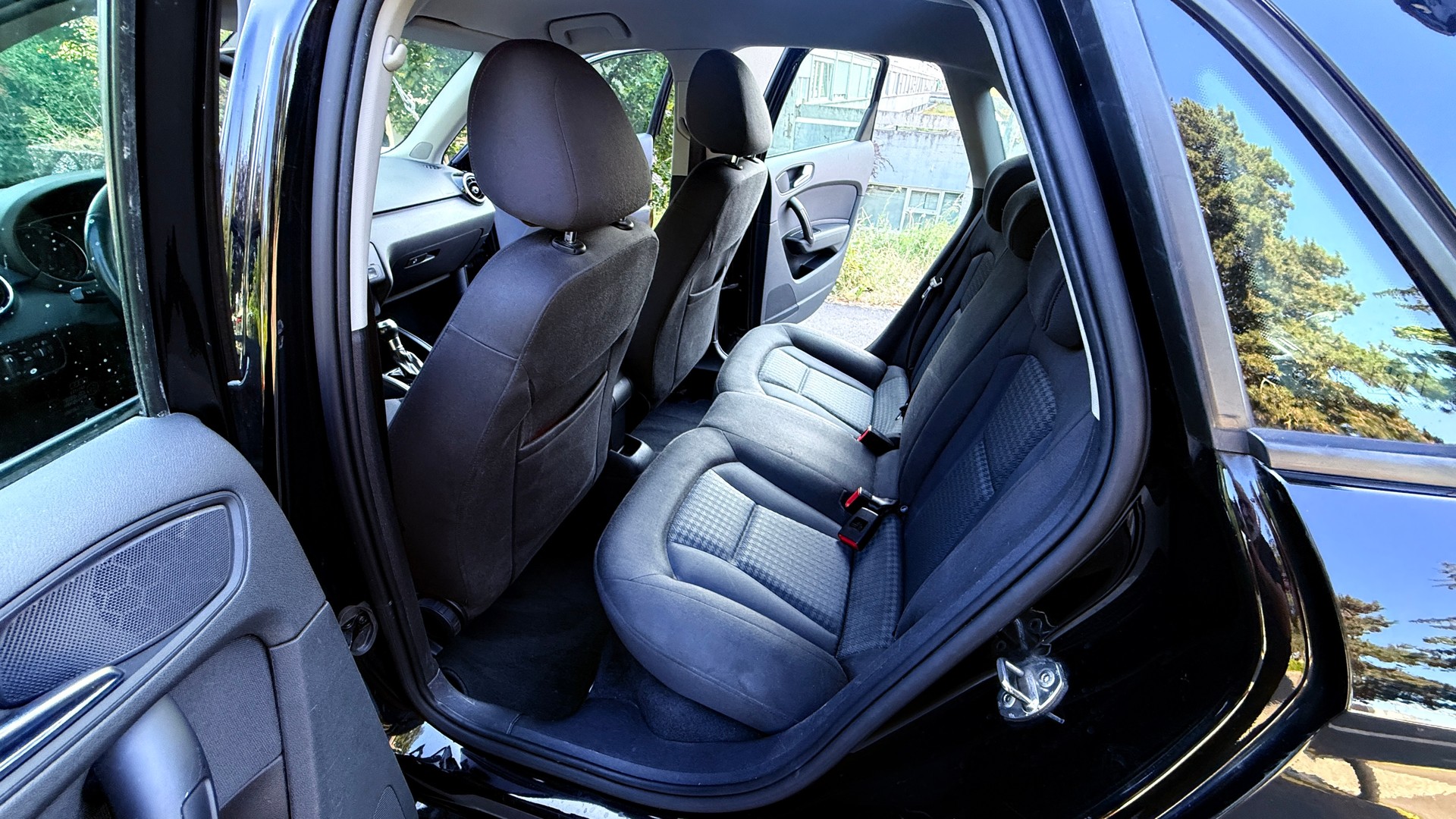AUDI A1 Sportback 1.4 TFSI Attraction S-tronic-image-11