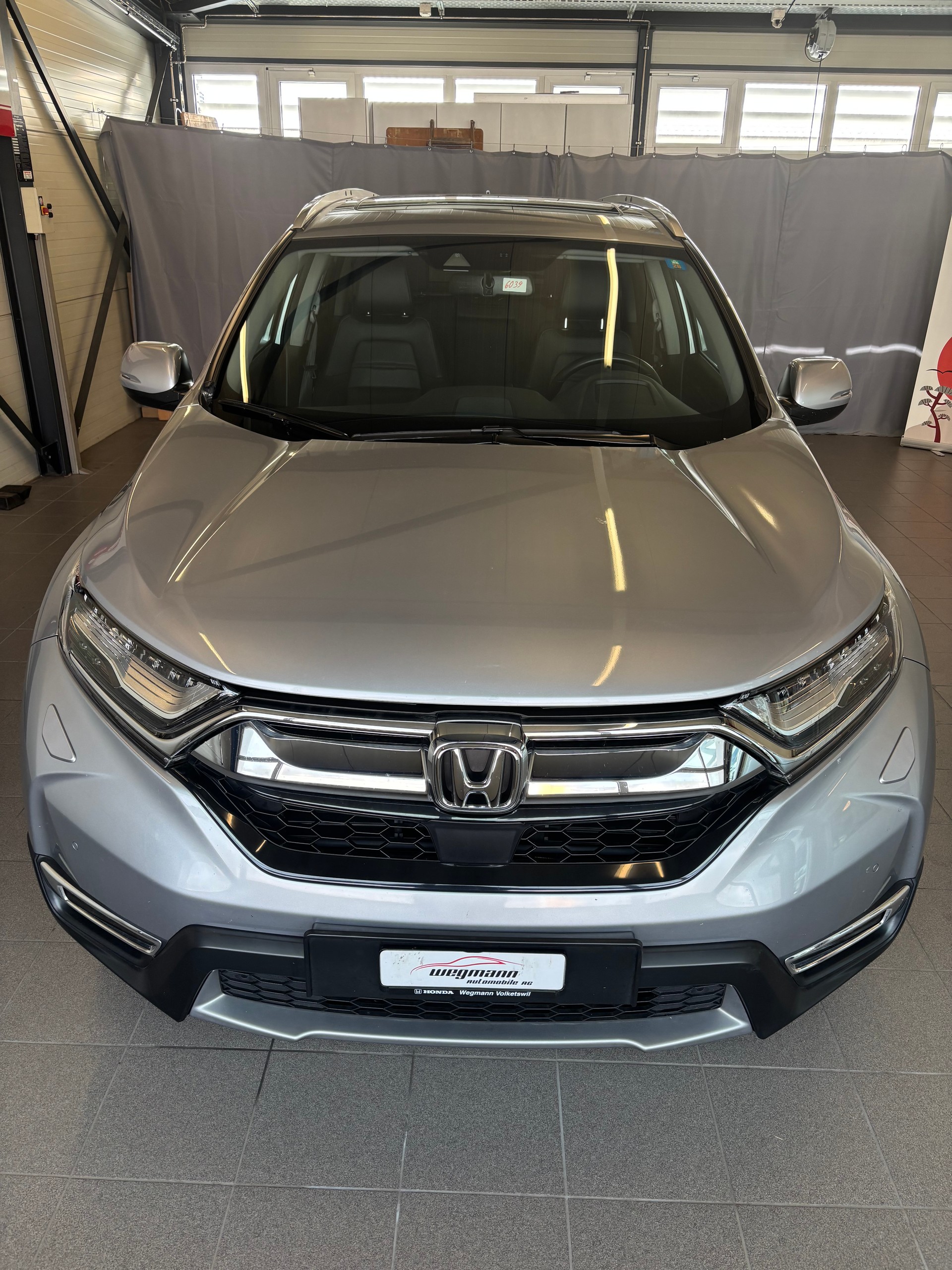 HONDA CR-V 1.5 i-VTEC Executive 4WD Automatic-image-1