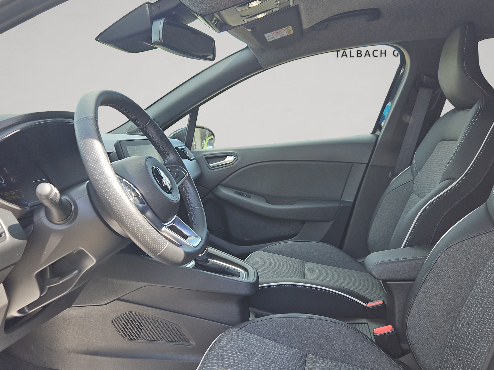 MITSUBISHI COLT 1.6 HEV Intense-image-5
