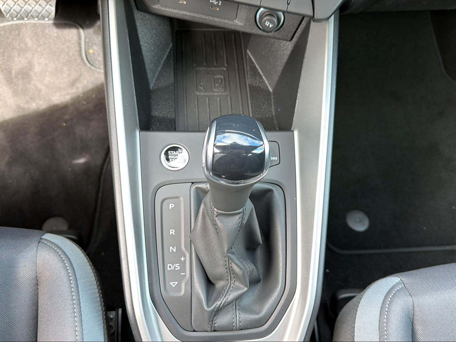 AUDI A1 Sportback 30 TFSI Attraction-image-11