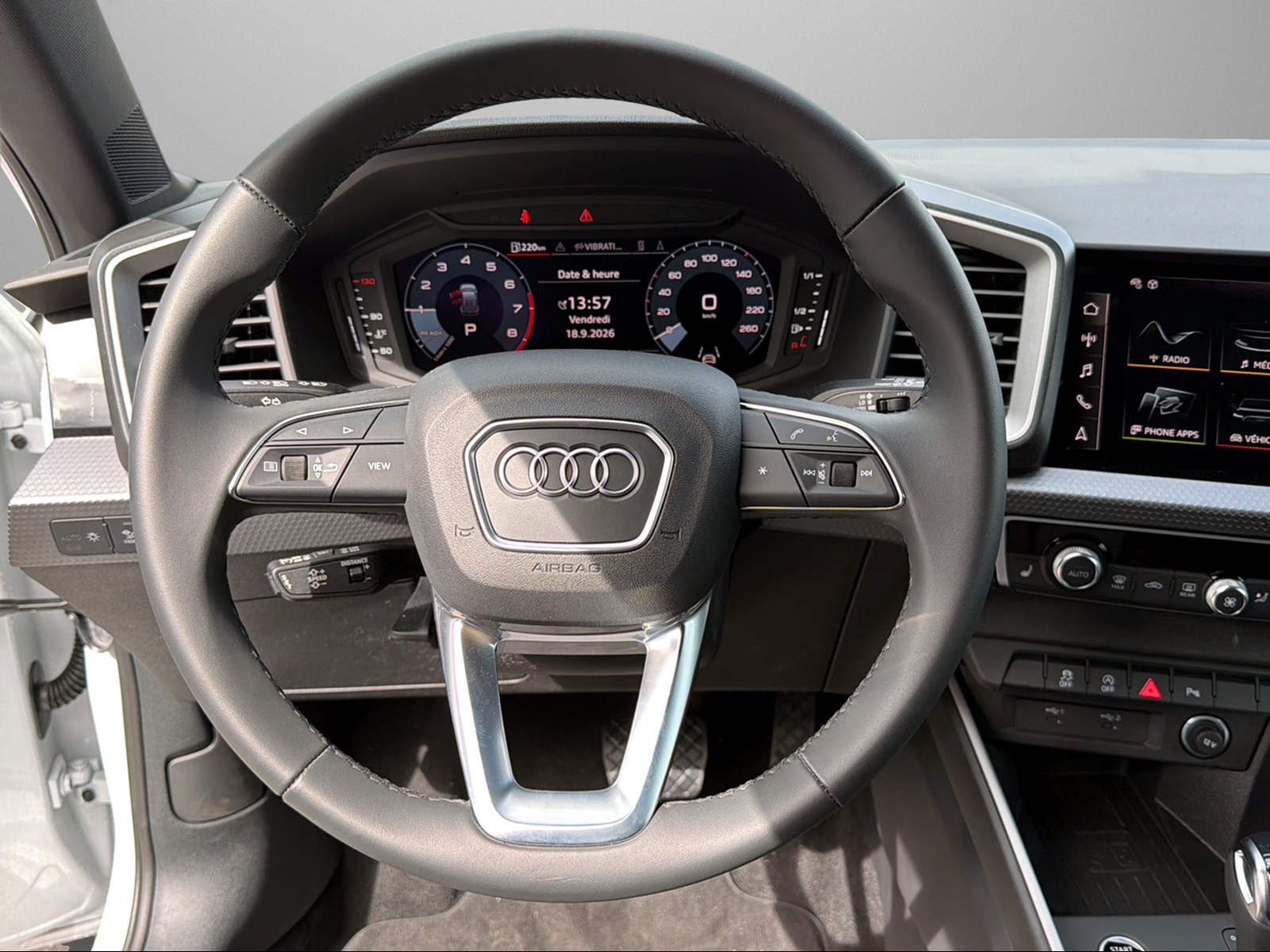 AUDI A1 Sportback 30 TFSI Attraction-image-7