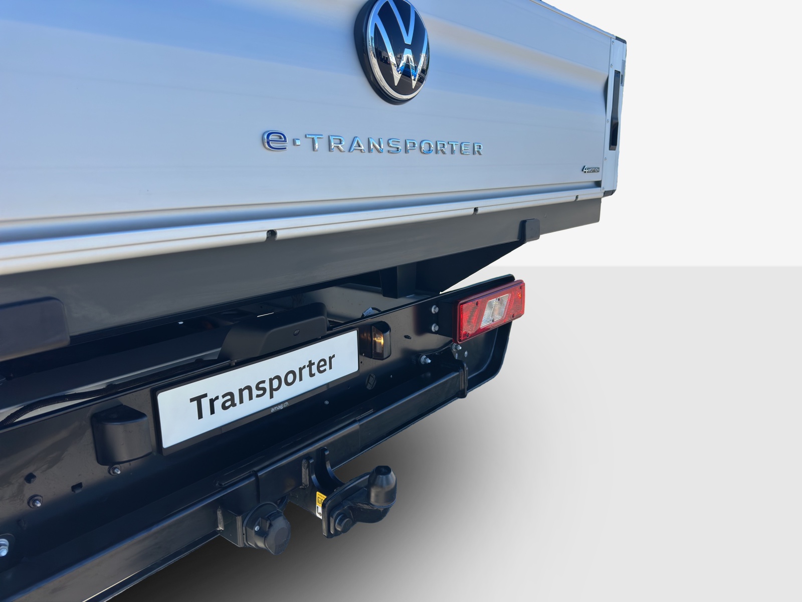 VW e-Transporter 70 kWh 4Motion-image-13