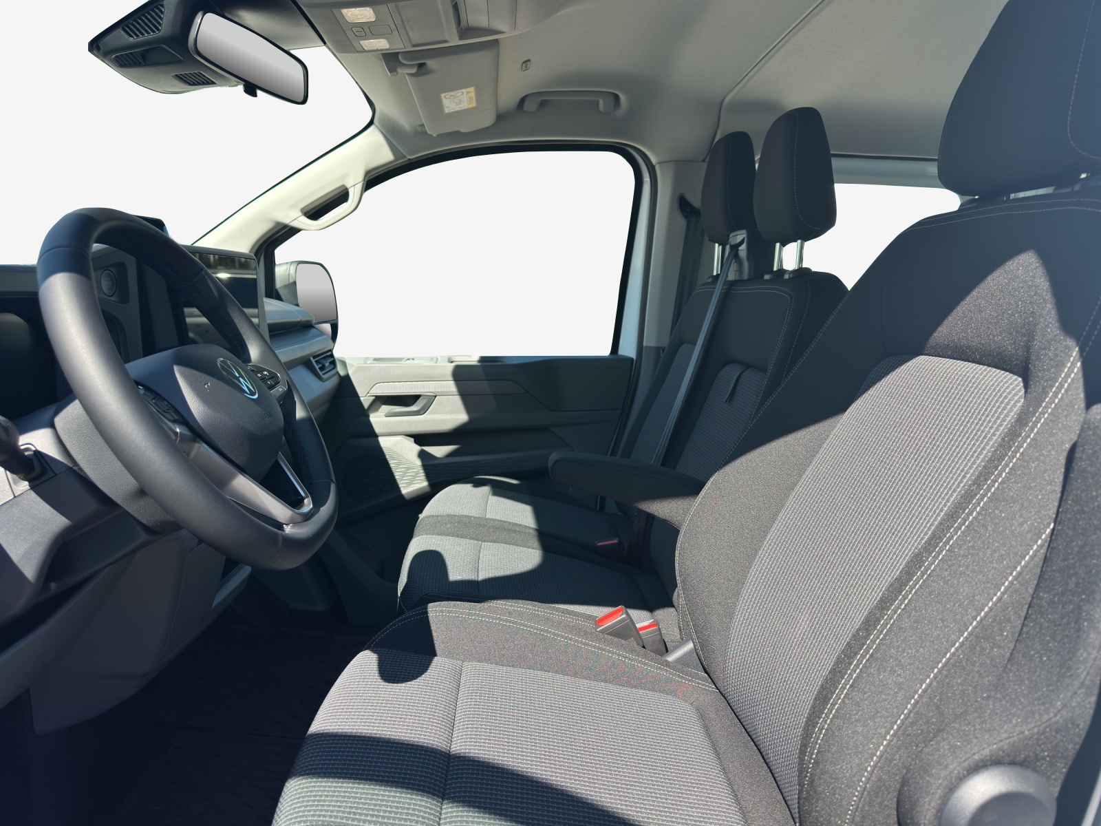 VW e-Transporter 70 kWh 4Motion-image-7