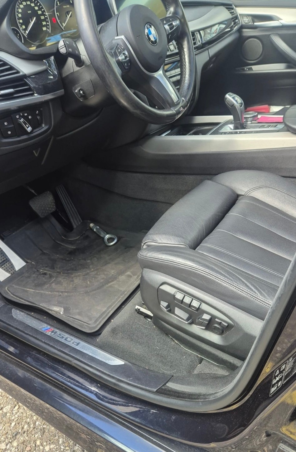 BMW X5 xDrive M50d Steptronic-image-8